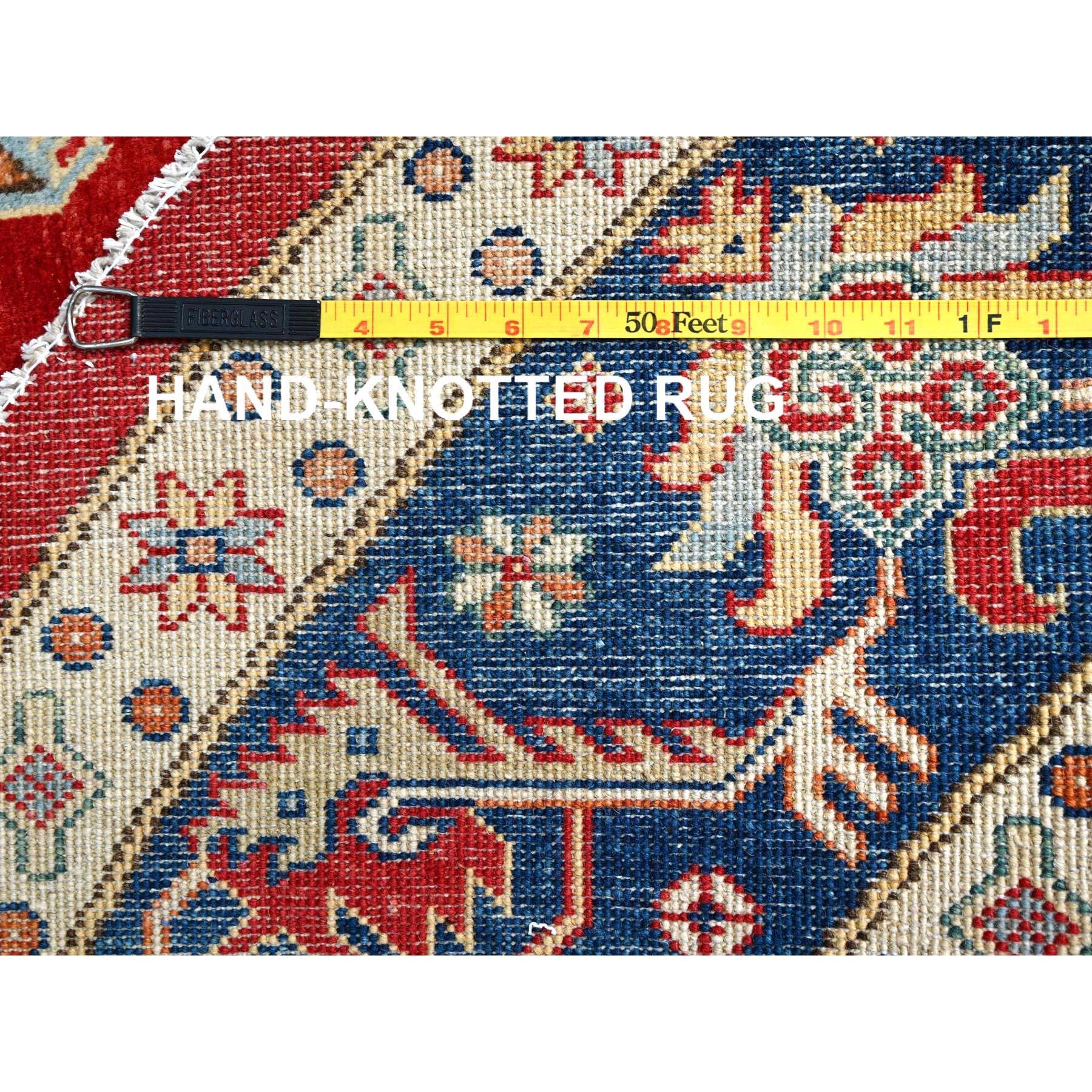 9'x9' Rufous Red Special Kazak Wool Tapis oriental rond noué à la main en vente 2