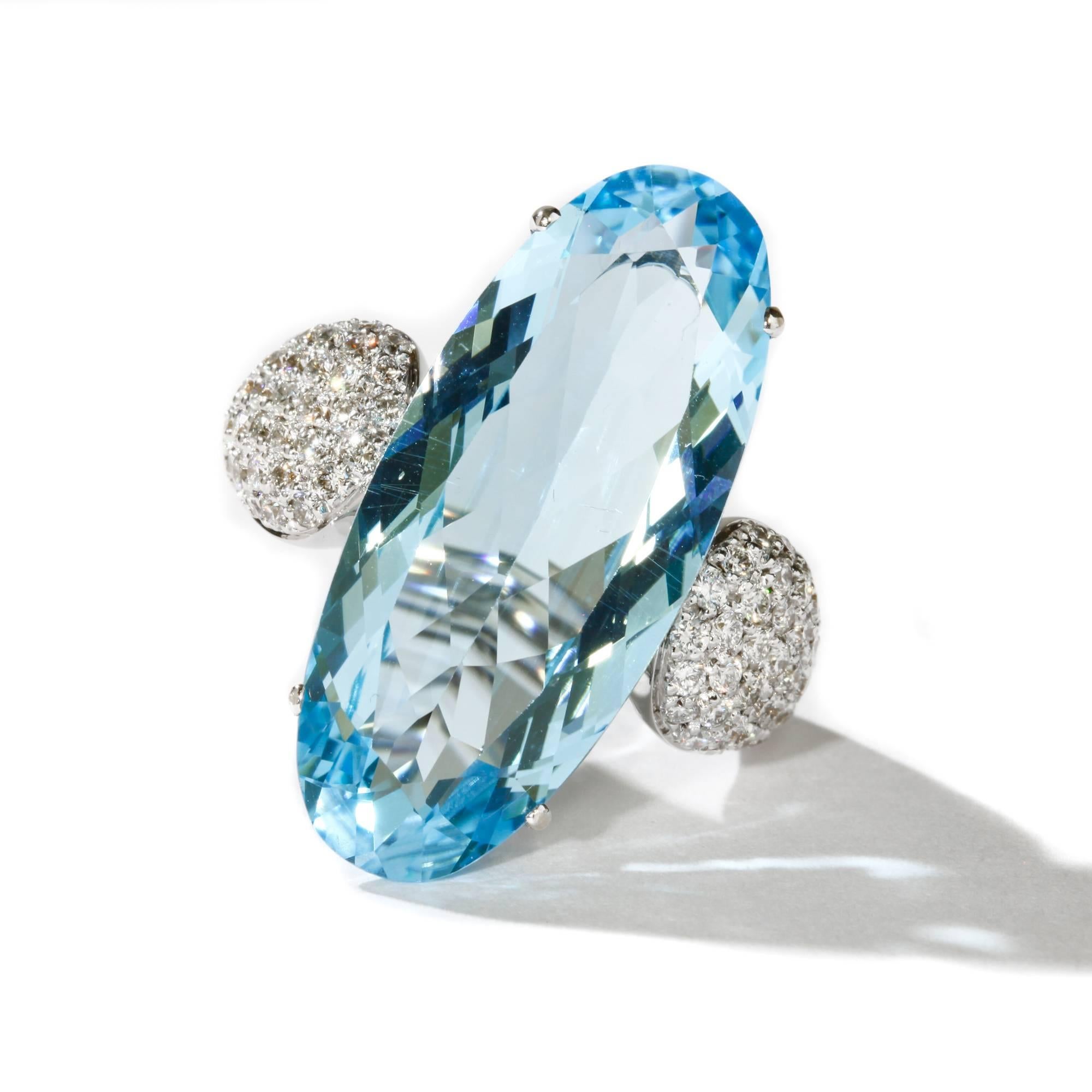 A & Furst Fleur-de-Lys Cocktail Ring Blue Topaz Diamonds 18 Karat White Gold In New Condition For Sale In Houston, TX