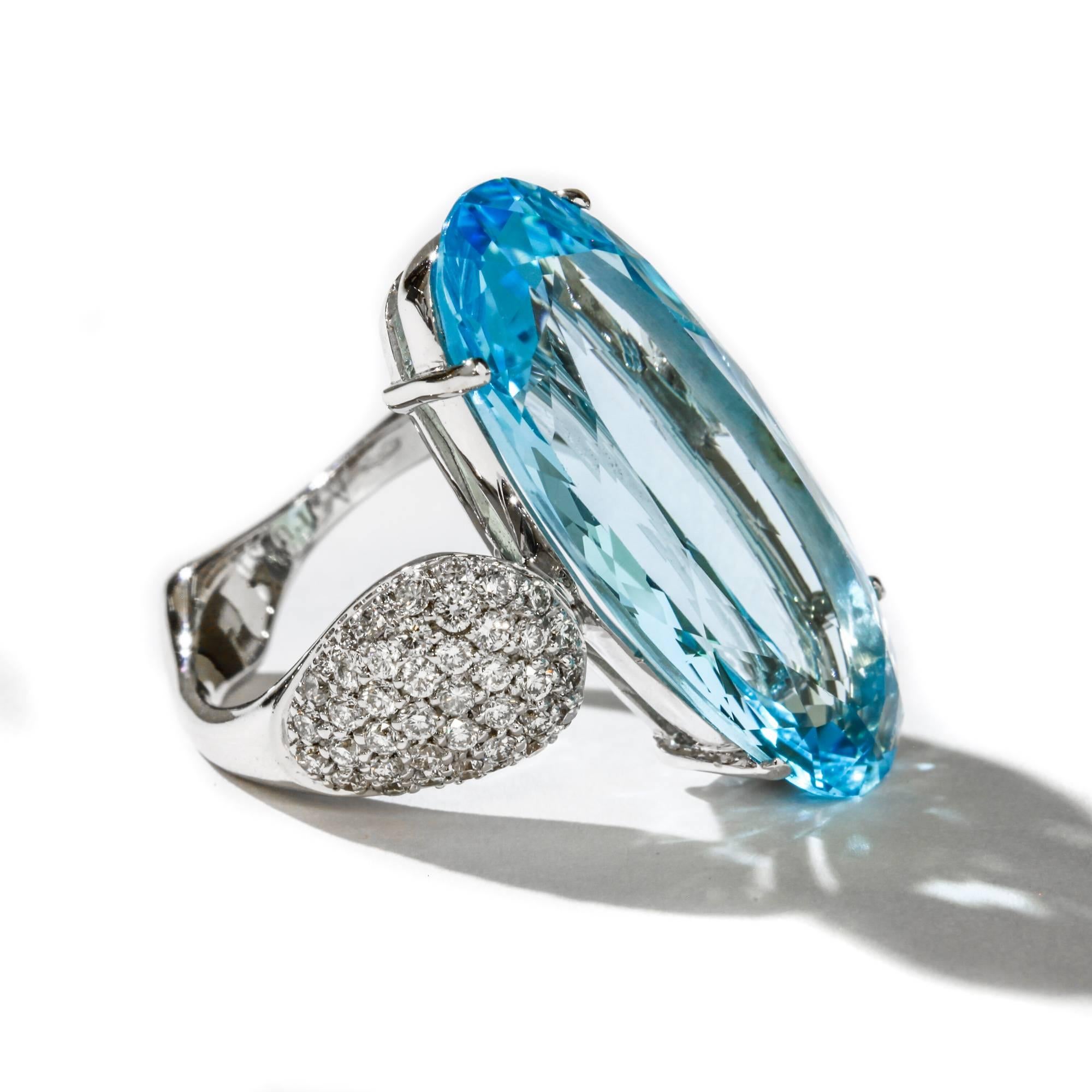 Women's A & Furst Fleur-de-Lys Cocktail Ring Blue Topaz Diamonds 18 Karat White Gold For Sale