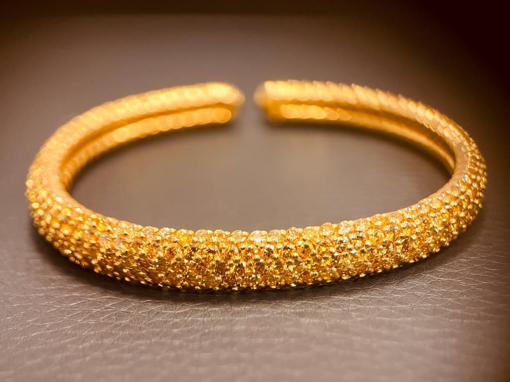A 12 Carats Pave' Set Fancy Yellow Diamond Bangle, 9mm Width For Sale 10
