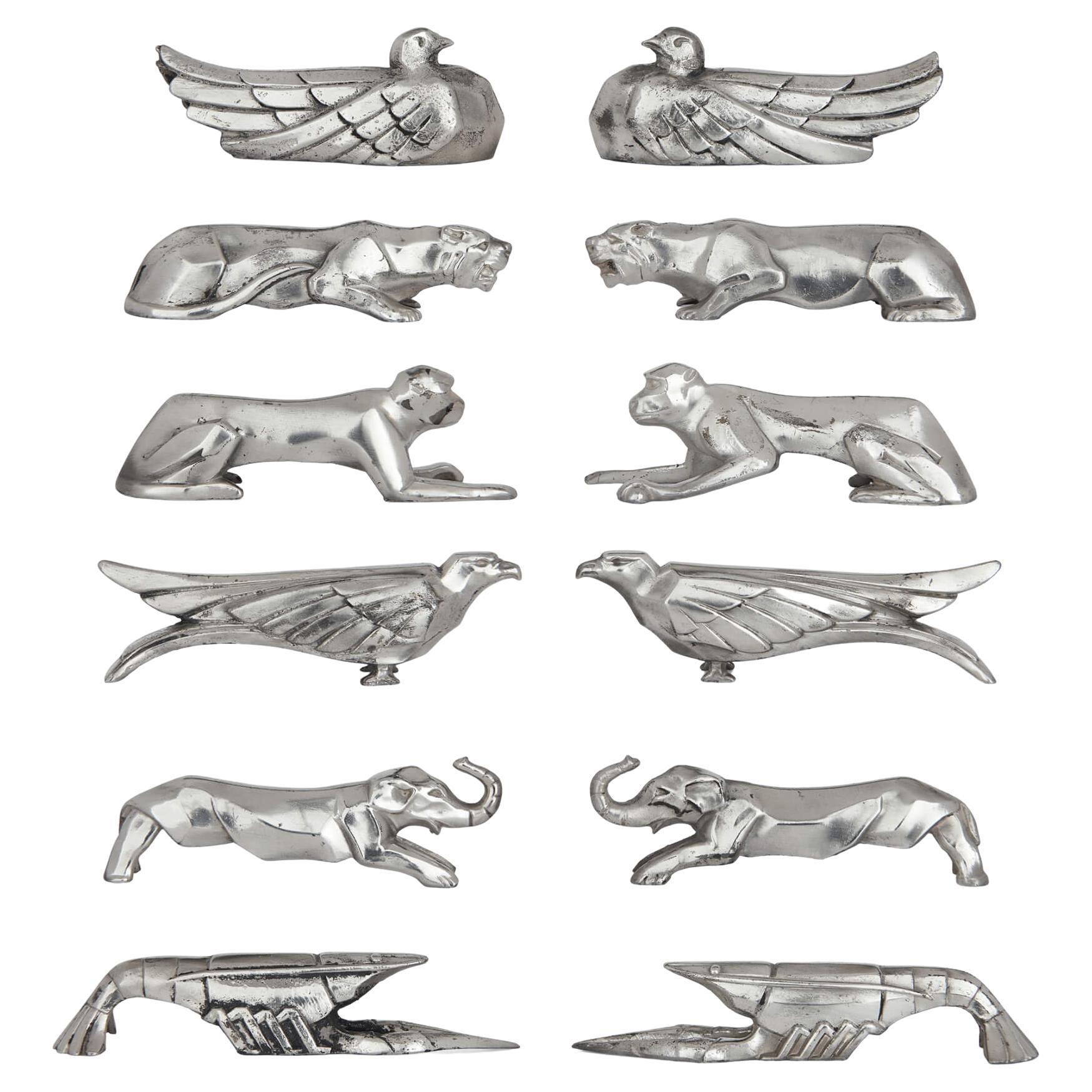 Ensemble de 12 porte-couteaux Art Déco en métal argenté de 12 pièces, dans le style de Christofle
