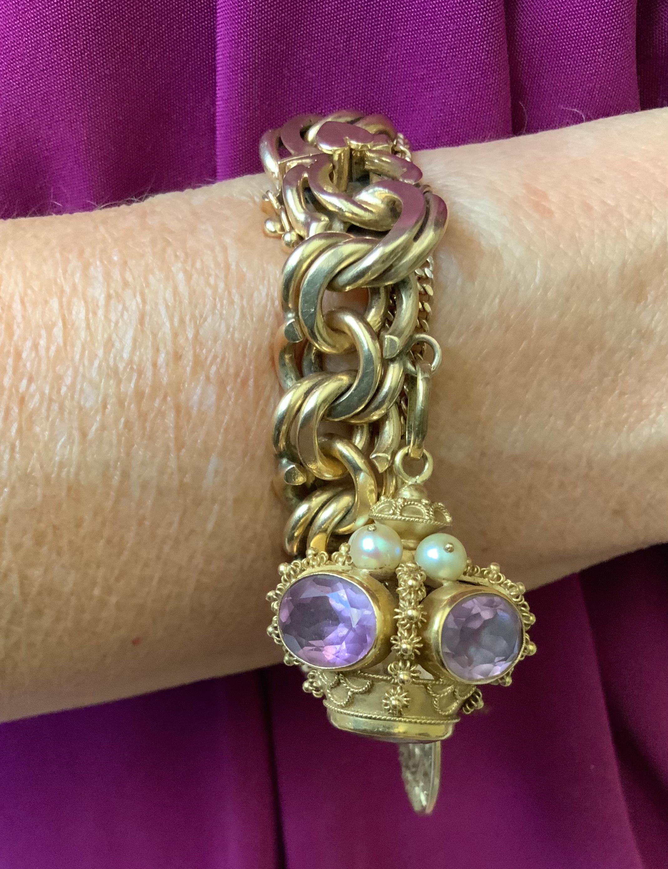 Oval Cut A 14K Solid Gold Charm Double Link Bracelet For Sale