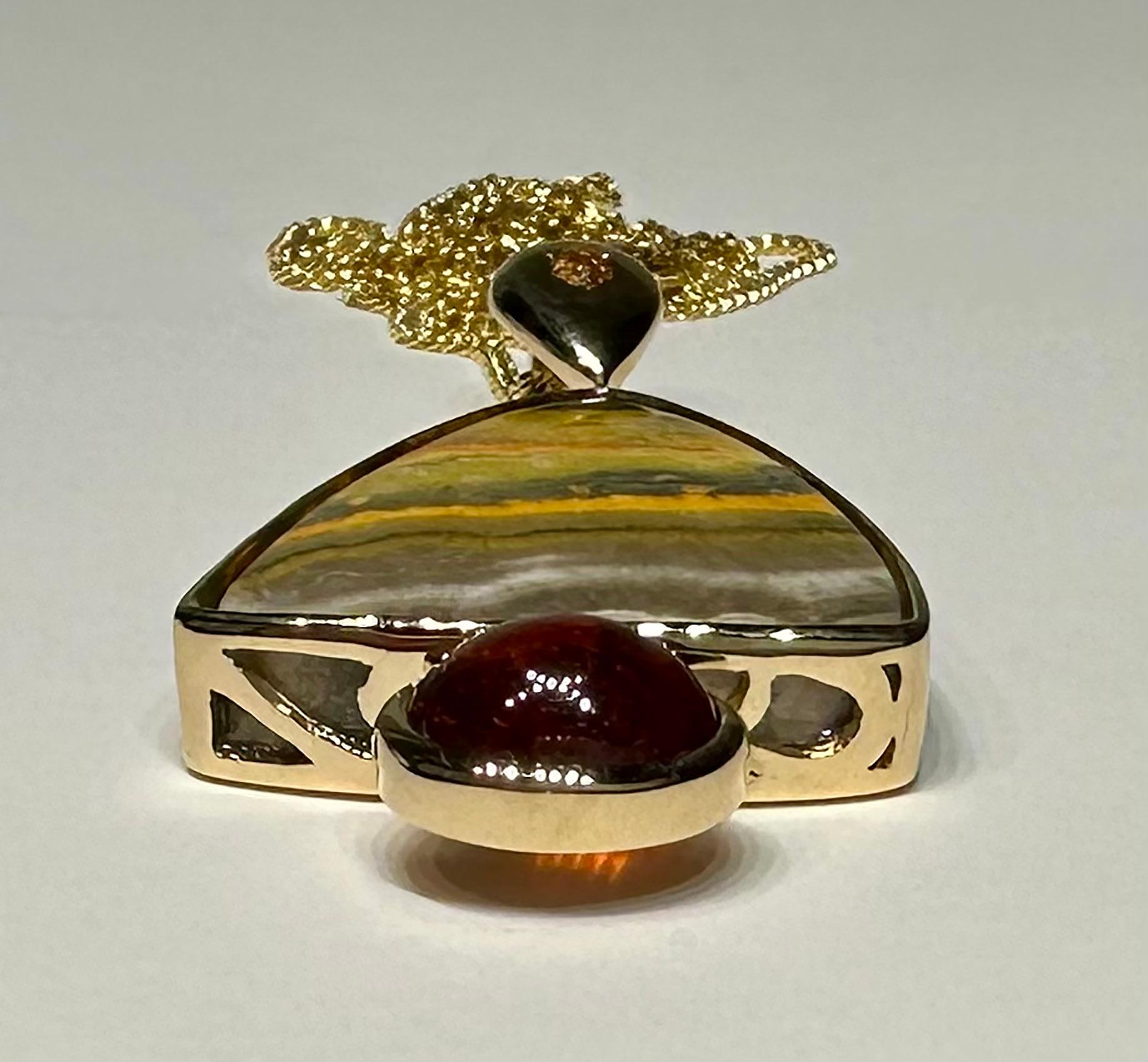 Women's or Men's A 14kt Yellow Gold Pendant with Sapphire, Jasper & a Spessartine Garnet Cabochon For Sale