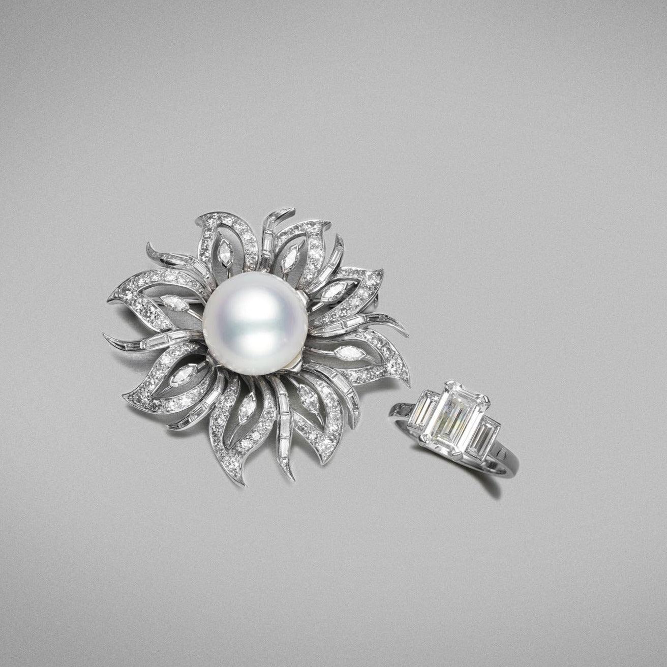 Round Cut A 14mm Australian Cultured Pearl and 3.62cts Diamond Brooch, 18k white gold For Sale