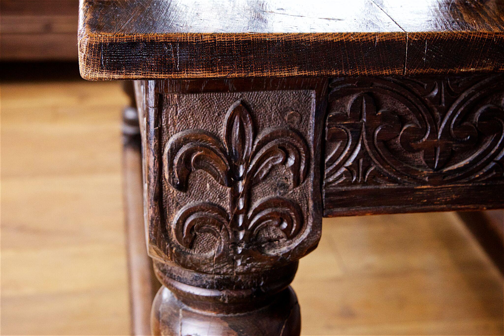 17th Century English Carved Oak Refectory Table, circa 1680 4