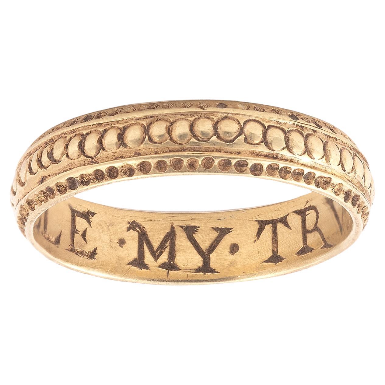 A 17th Century English Gold Posy Ring In Excellent Condition For Sale In Firenze, IT