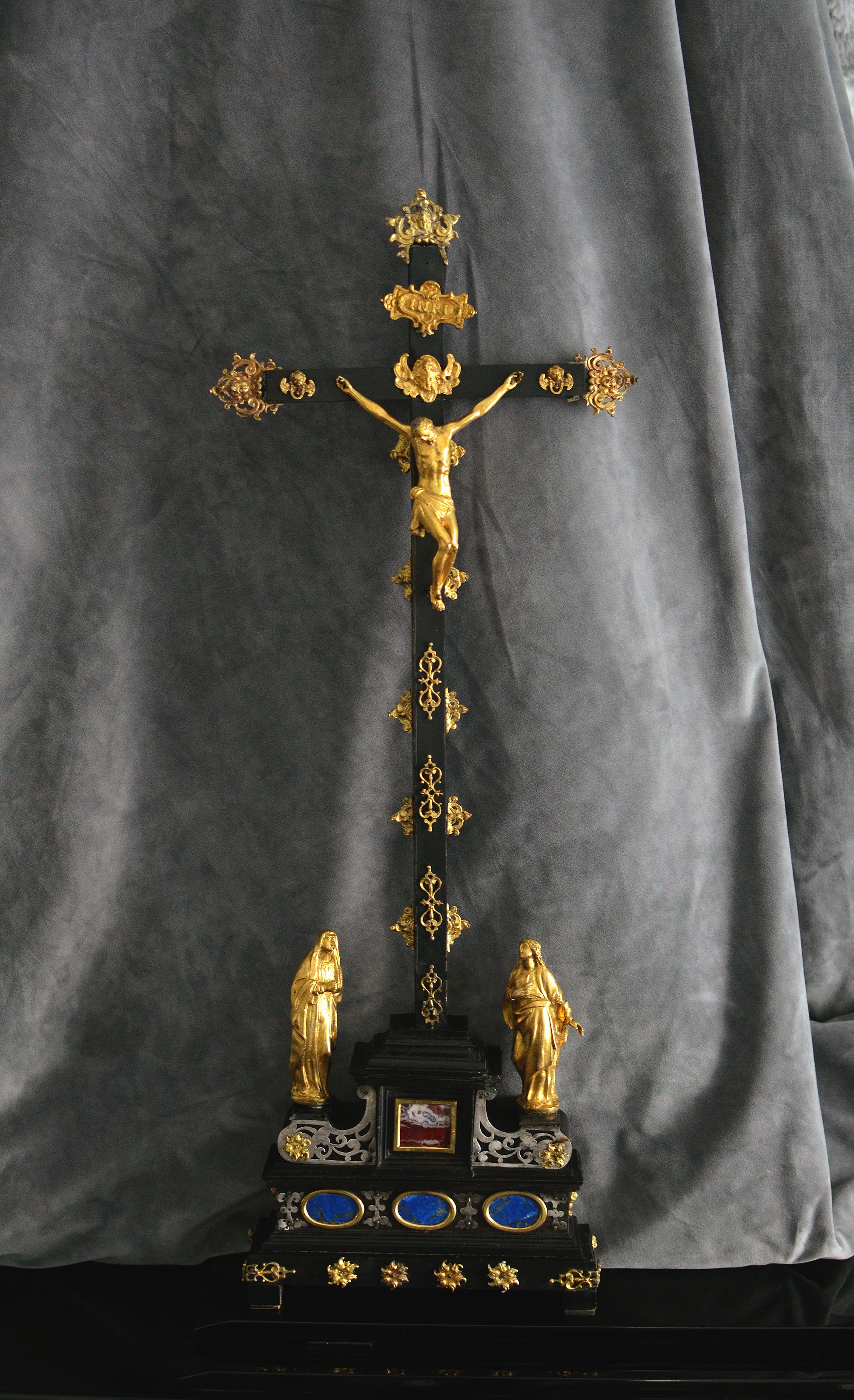 Renaissance Croix d'autel romain du XVIIe siècle d'après Guglielmo della Porta en vente