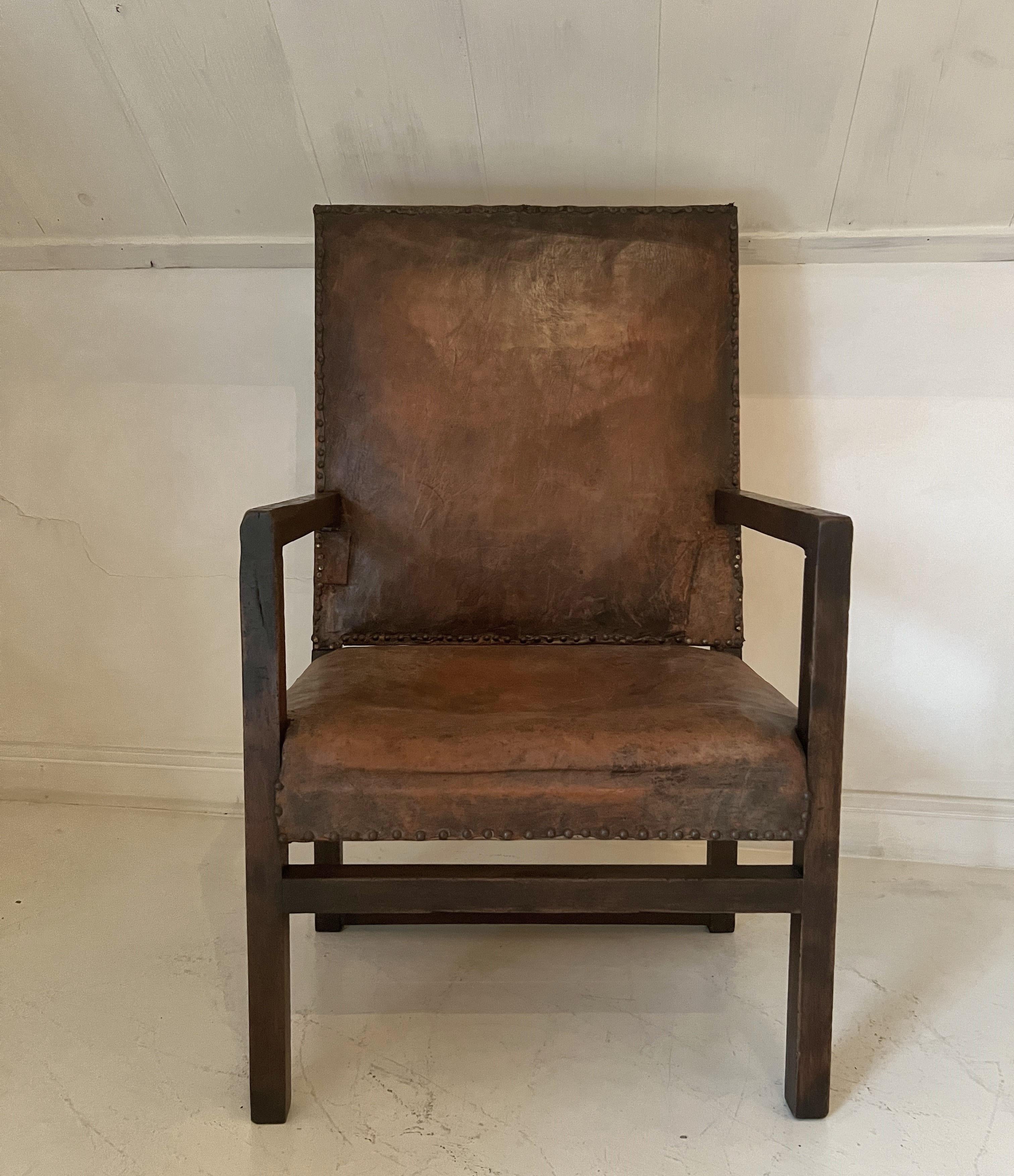 A 17th century walnut and leather armchair modernist feel For Sale 5