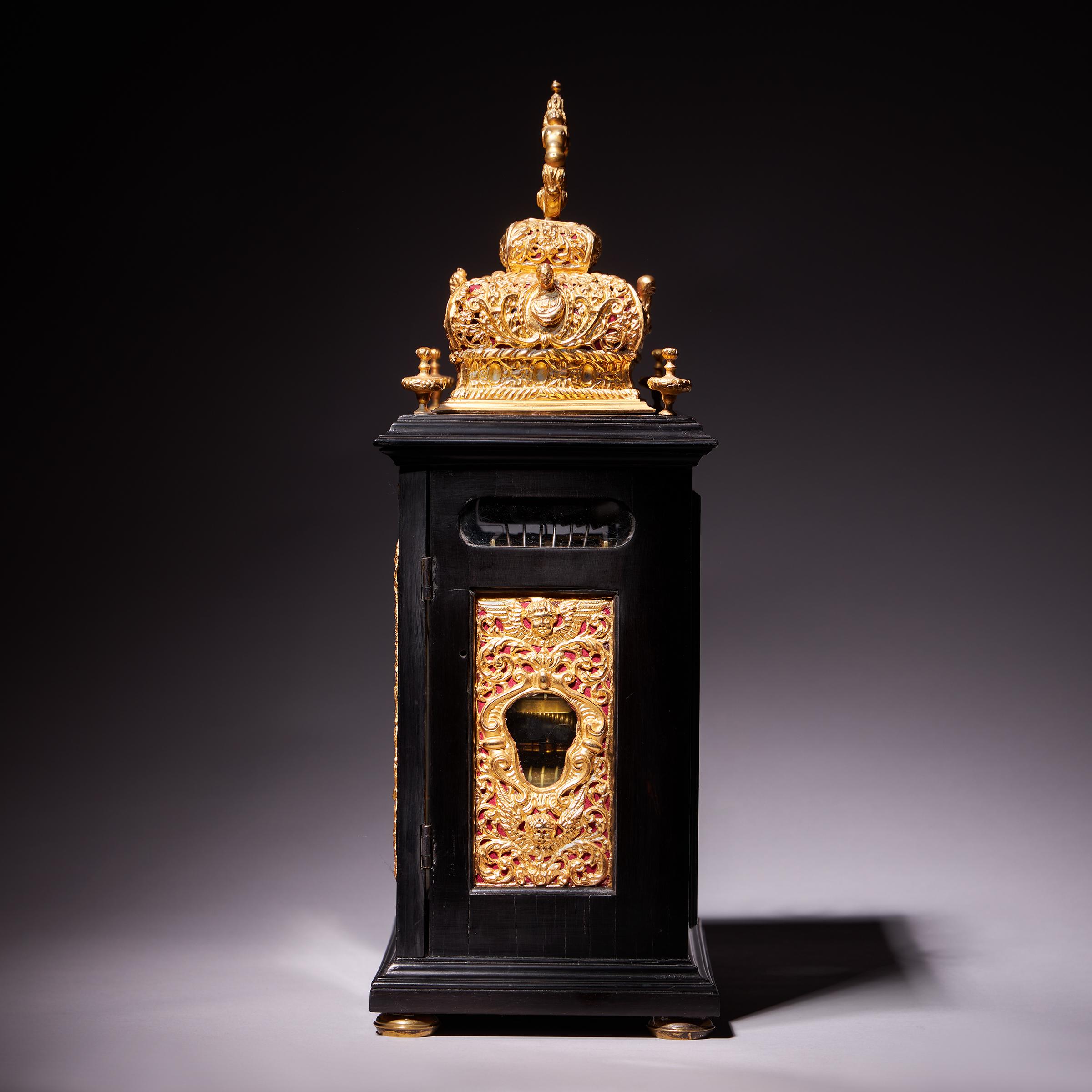 A 17th Century William and Mary eight-day double basket table clock by Asselin In Good Condition For Sale In Oxfordshire, United Kingdom