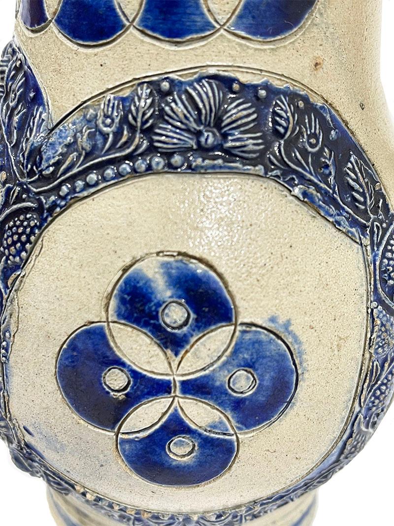 17th/ Early 18th Century German Westerwald Salt Glazed Stoneware Jug For Sale 1