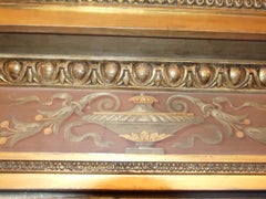 Grand miroir ancien des années 1800, doré et peint, à l'embouchure