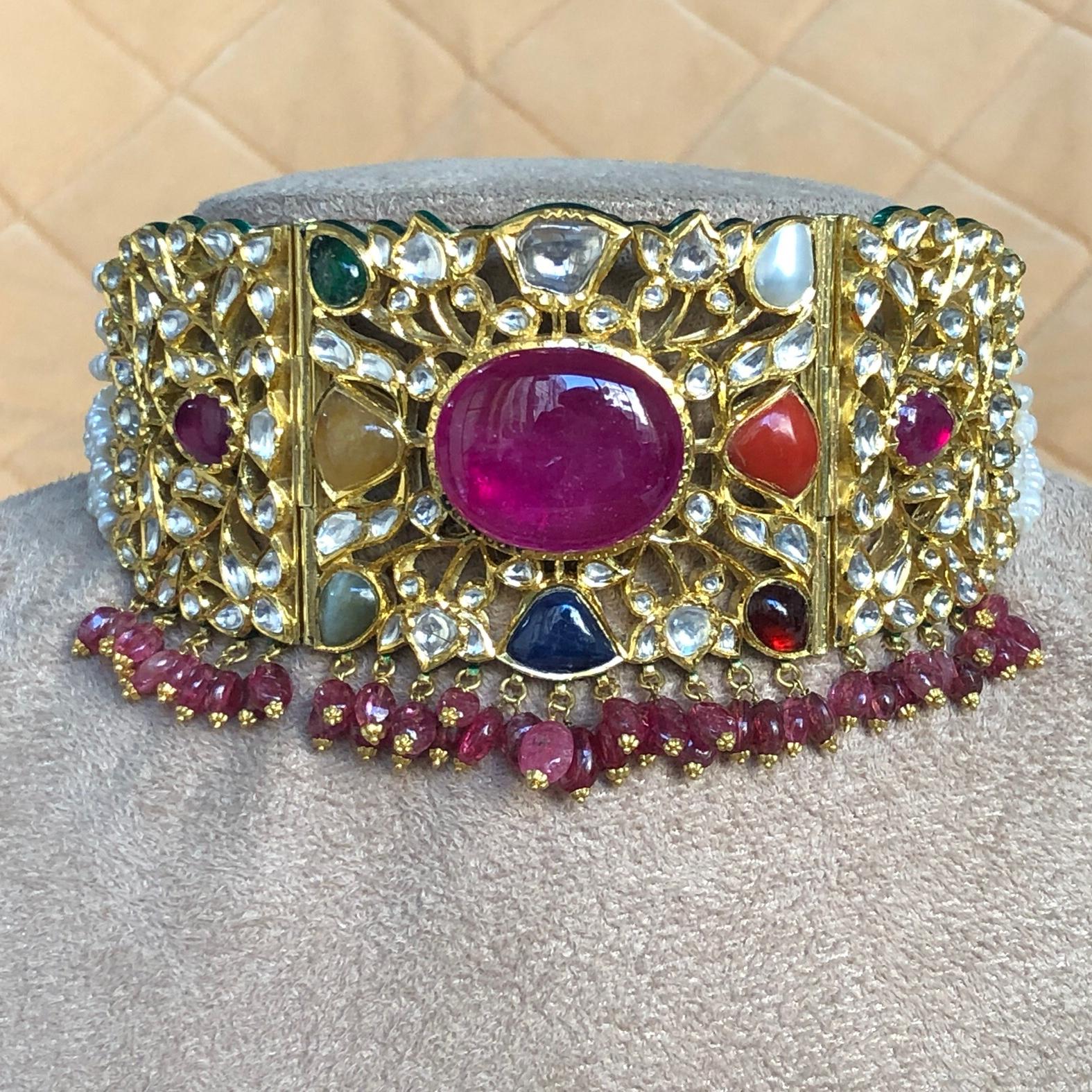 A 18K gold Indian wedding Navratna choker with nine gemstones and diamond polkis For Sale 3