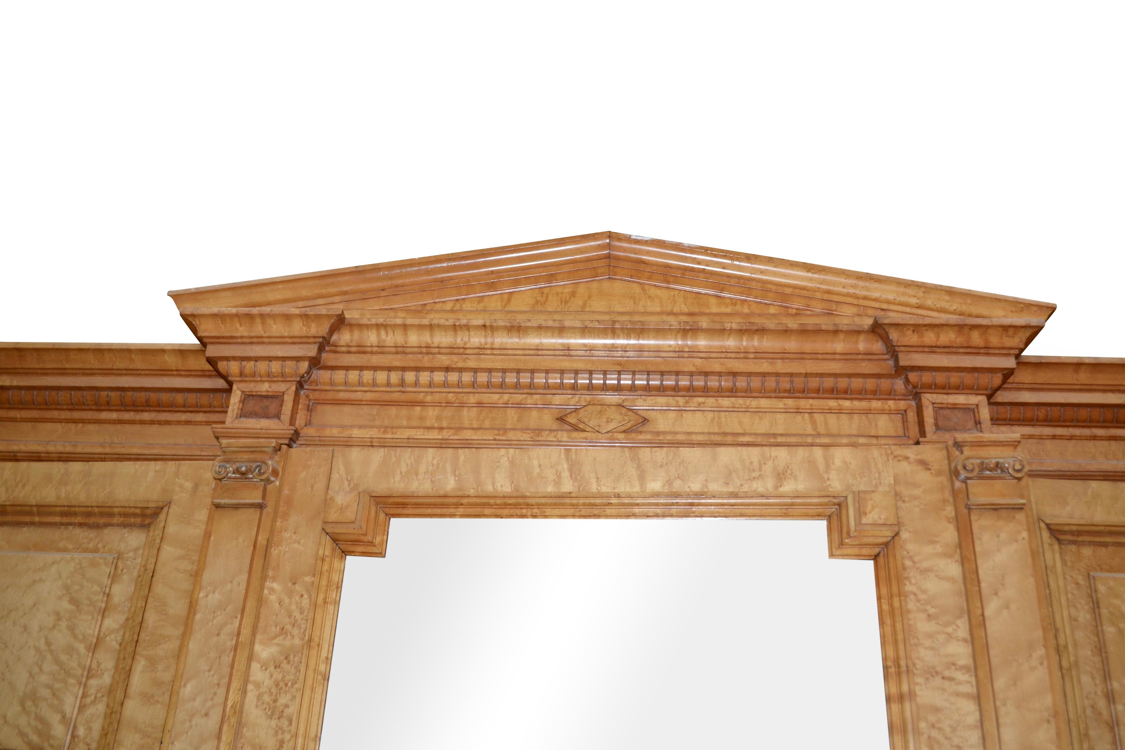 19th Century American Neoclassical Style Bird's-Eye Maple Armoire For Sale 7
