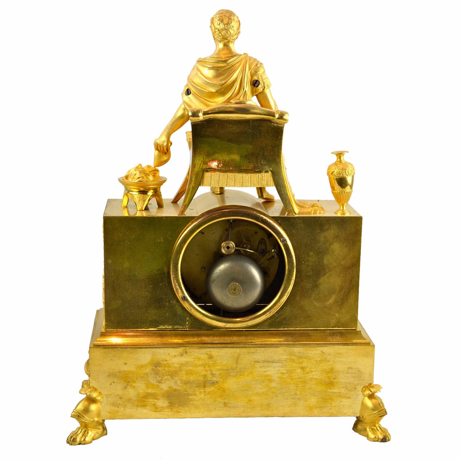 19 Century Figurative French Empire Gilt Bronze Clock of Caesar on His Throne In Good Condition For Sale In Vancouver, British Columbia