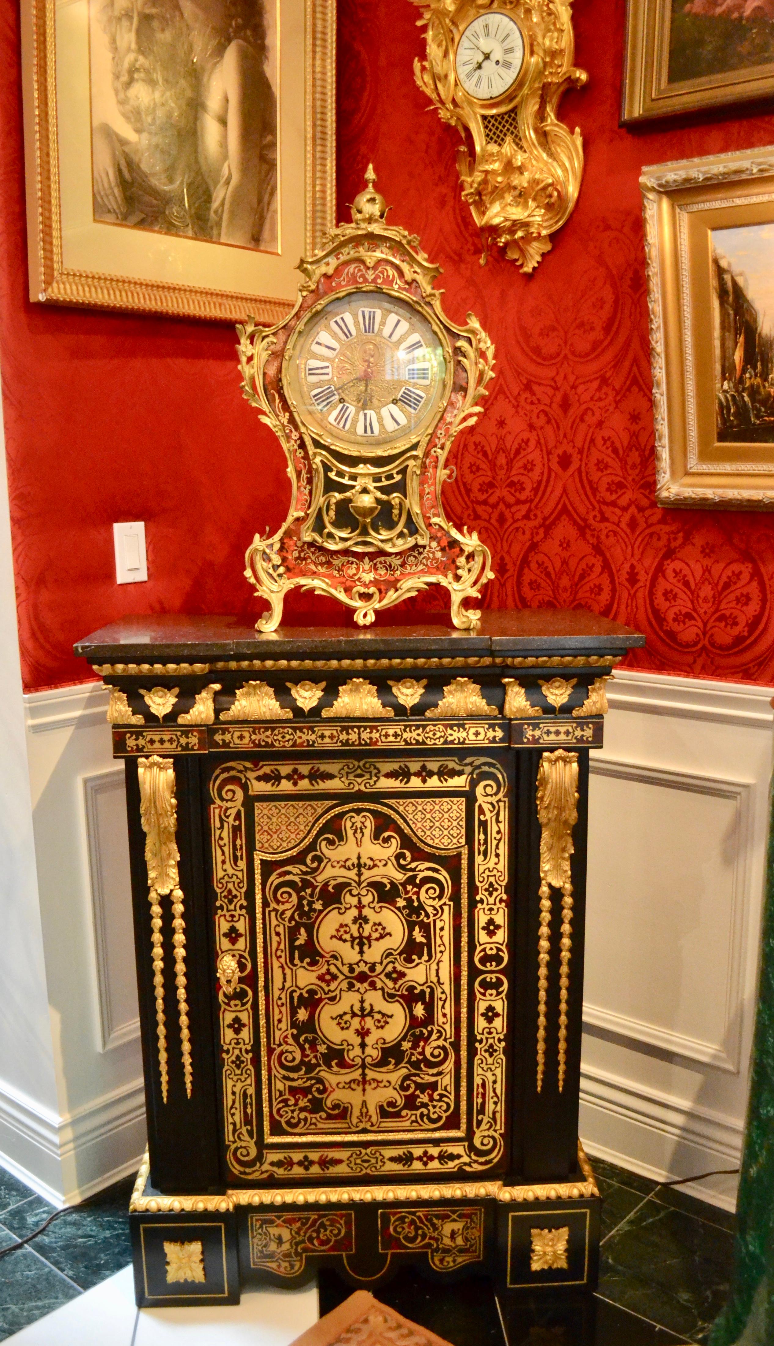 Cabinet Napoléon III du 19ème siècle en bois d'ébène et laiton incrusté en vente 2