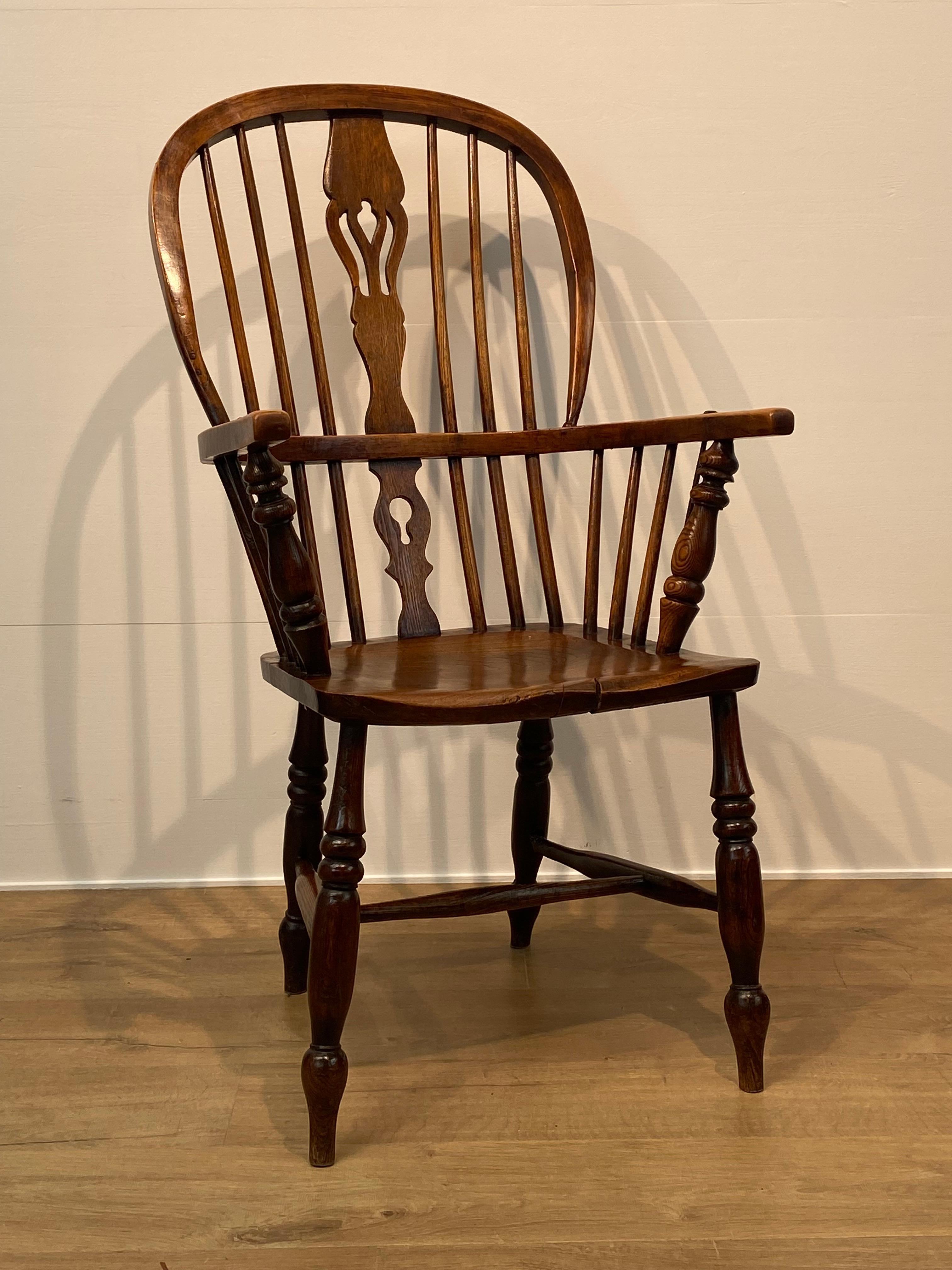 Silla Windsor de alto standing del siglo XIX Británico en venta