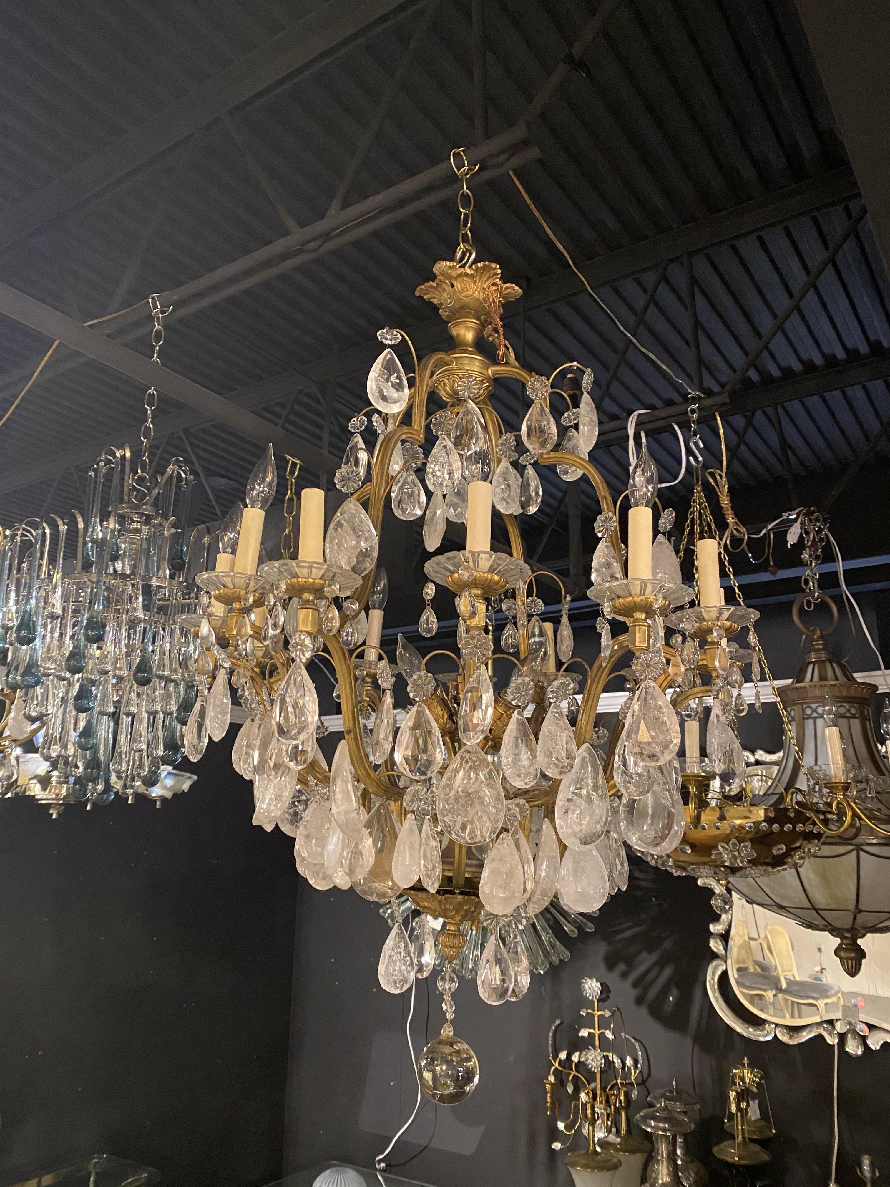 1900's French Gilt Bronze Chandelier with Rock Crystal hangings In Good Condition For Sale In New York, NY