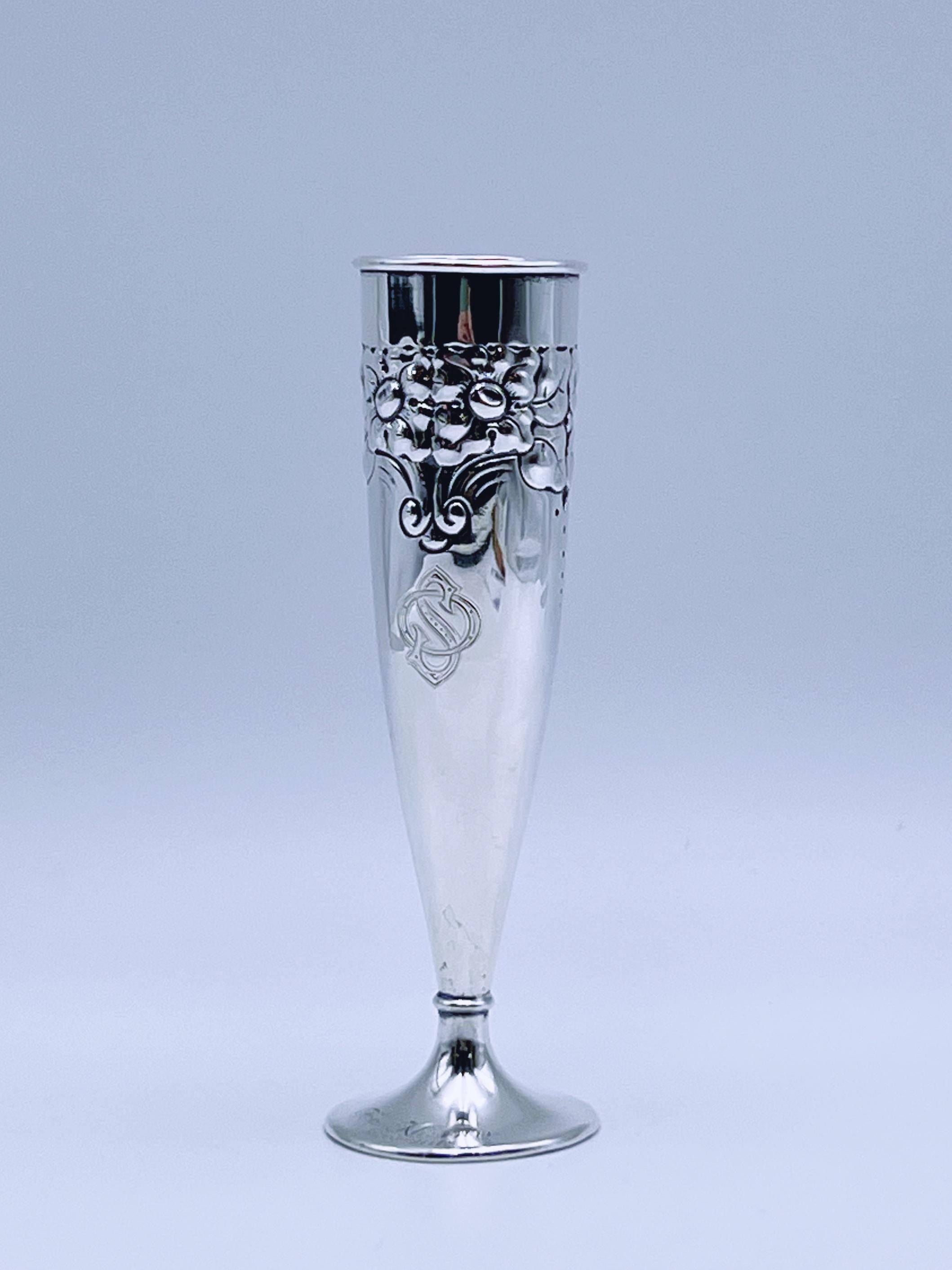 Un vaso d'argento Art Nouveau Pokal del 1918 in vendita 3