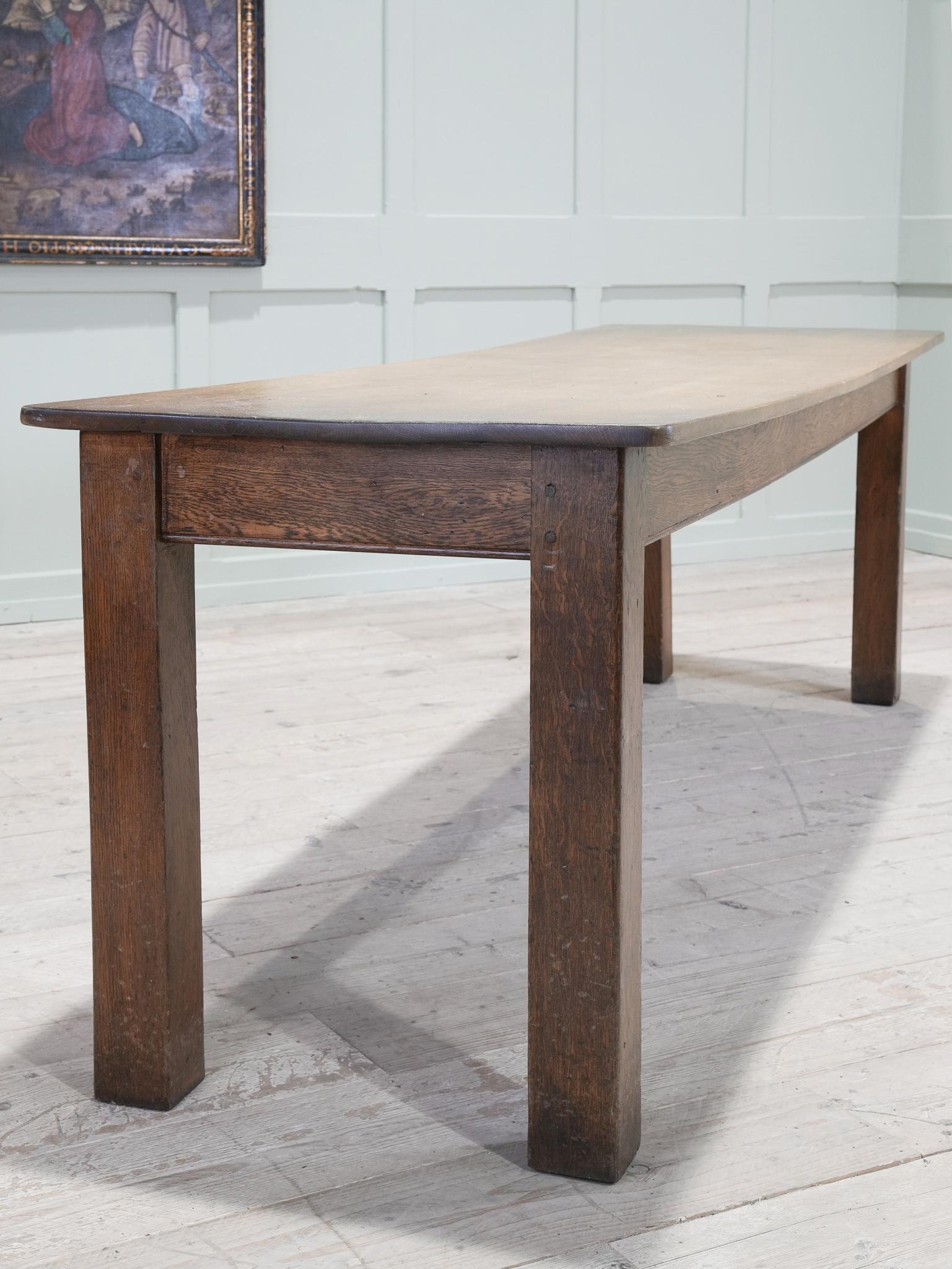 English A 1920s Oak Refectory Table