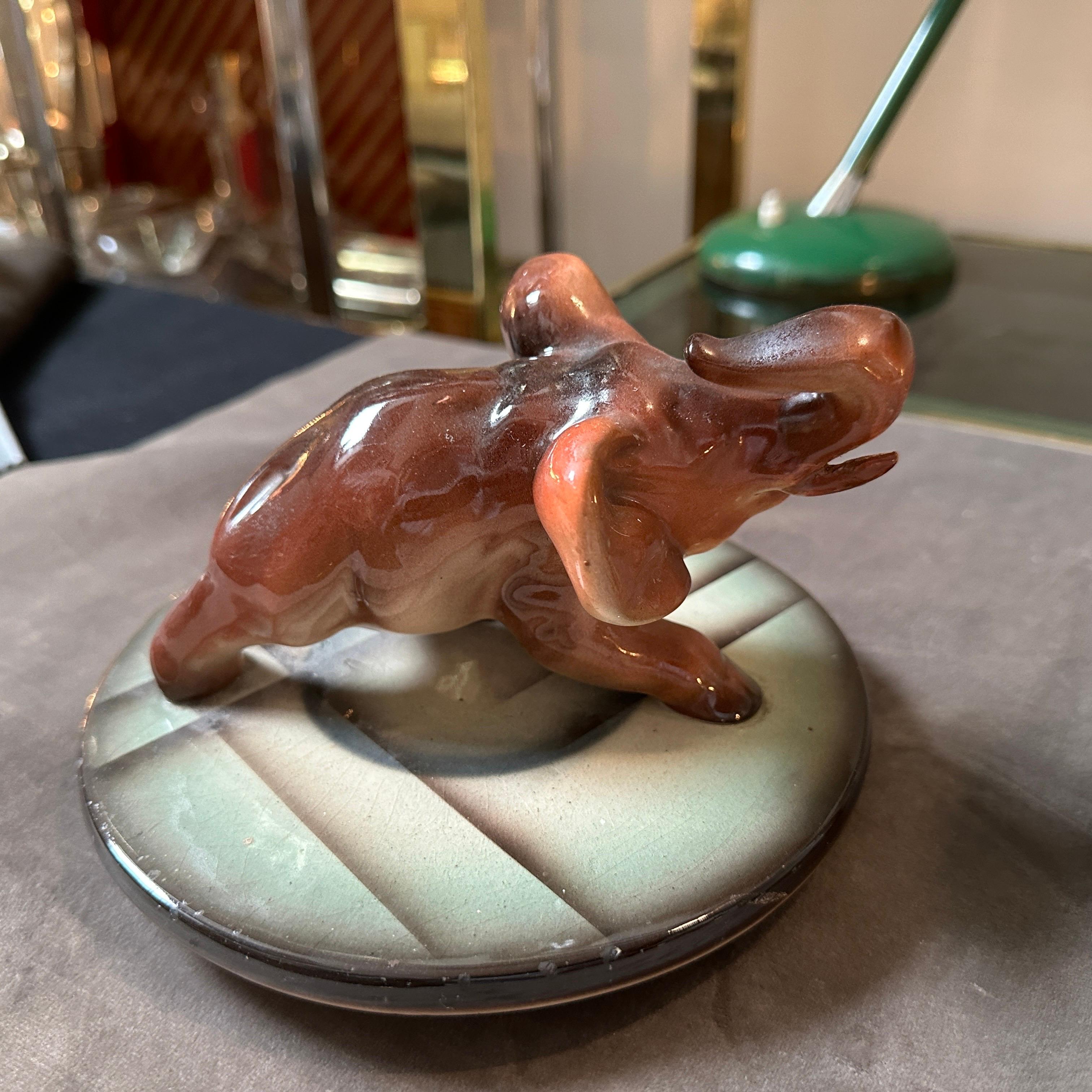 Eine keramische Dose aus den 1930er Jahren im Art-Déco-Stil der italienischen Bewegung im Zustand „Gut“ im Angebot in Aci Castello, IT
