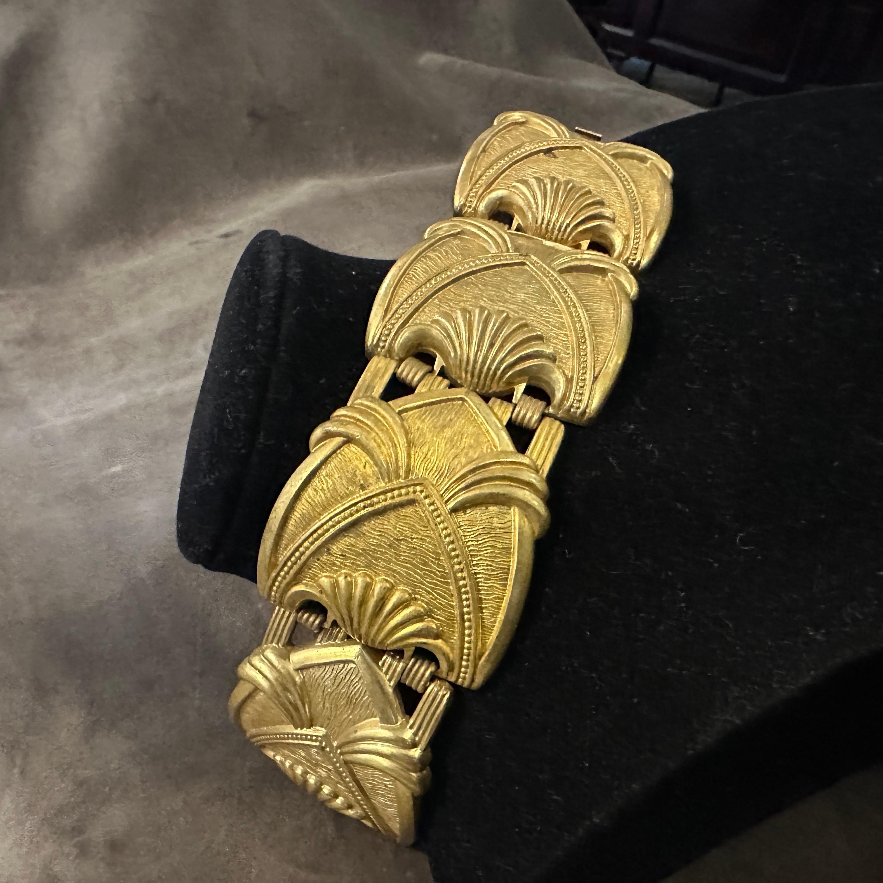 Pulsera de metal dorado Art Decó de los años 30 en venta 7