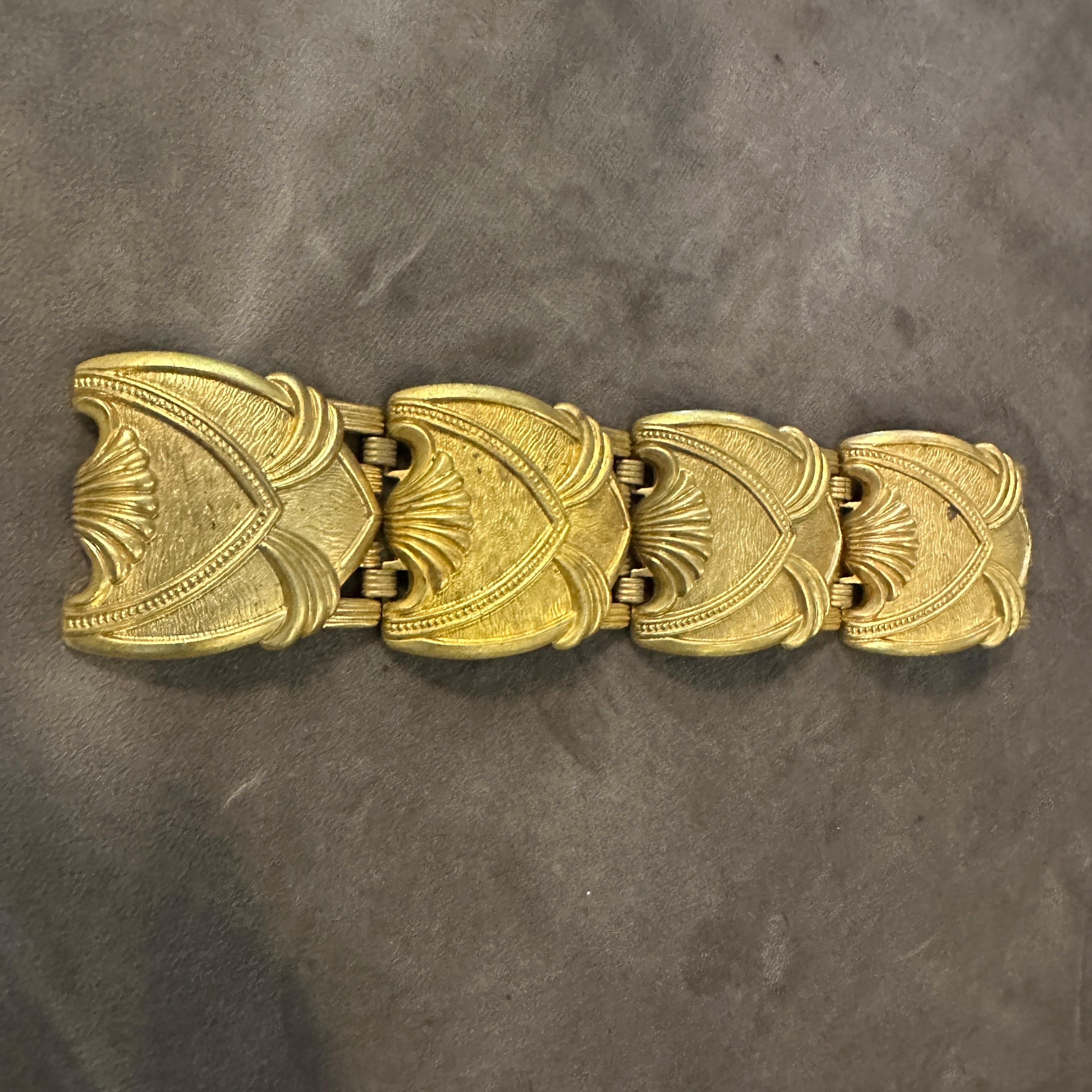 De las mujeres Pulsera de metal dorado Art Decó de los años 30 en venta