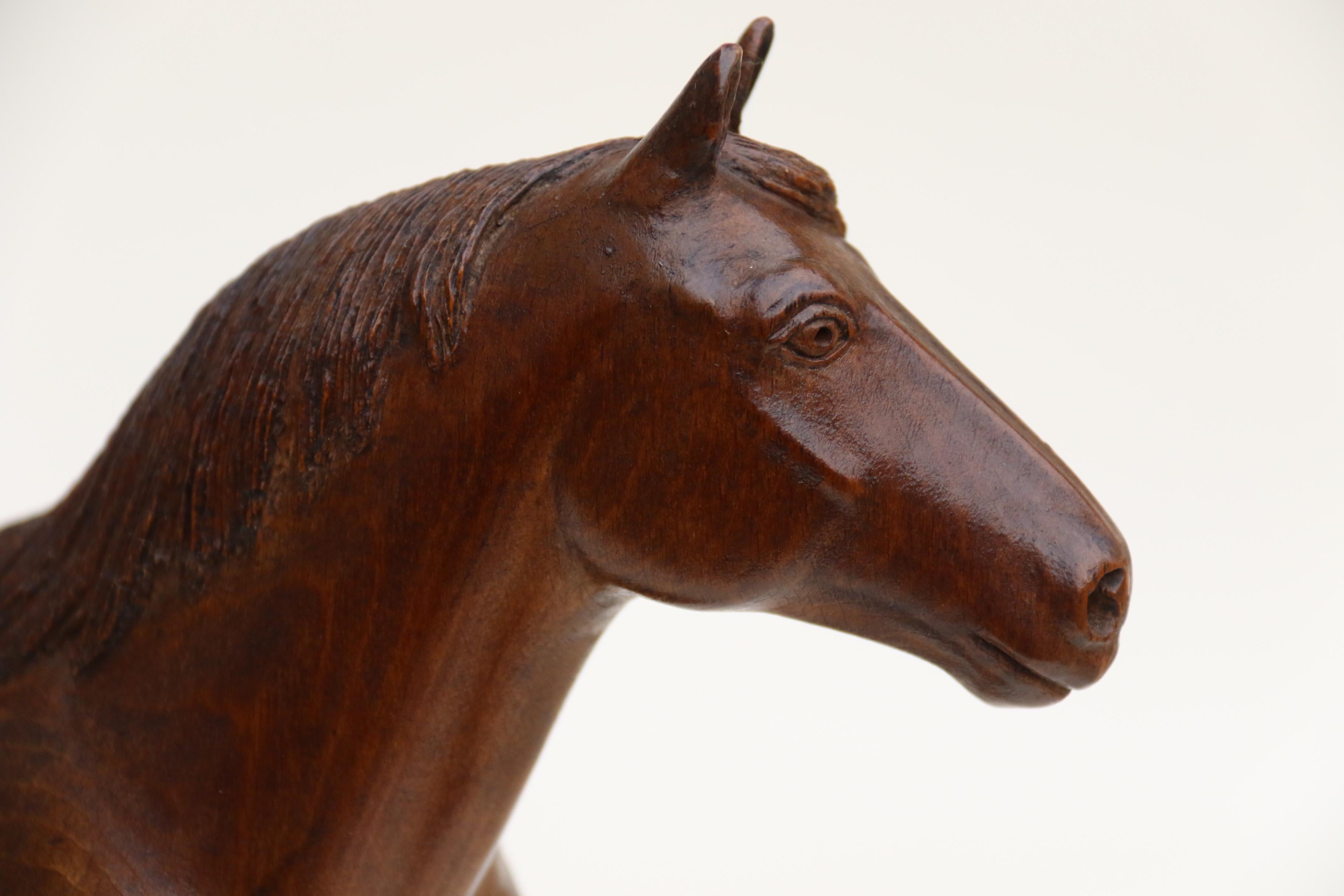 A 1930s English hand carved study of a Belgian draught horse stallion. For Sale 3