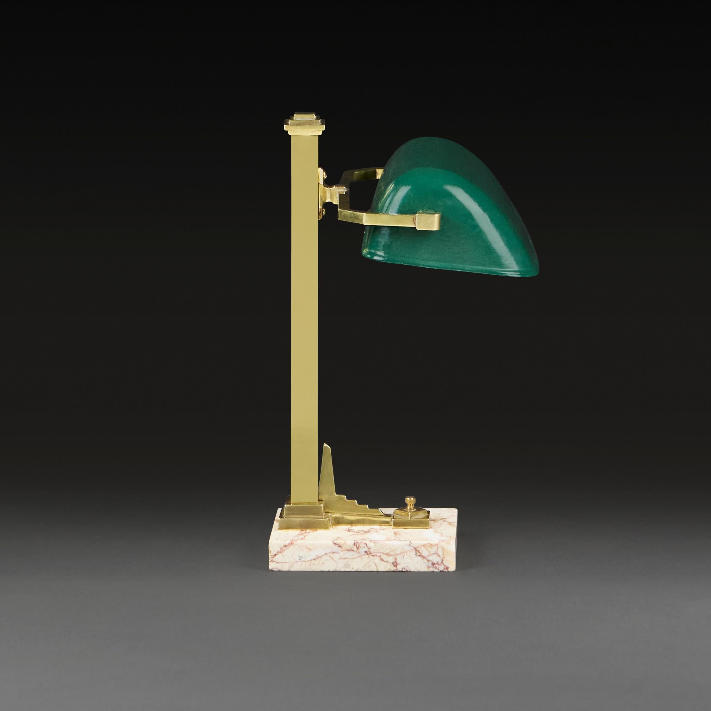20th Century A 1930s French Art Deco Desk Lamp in Brass, Marble and Green Enamel For Sale