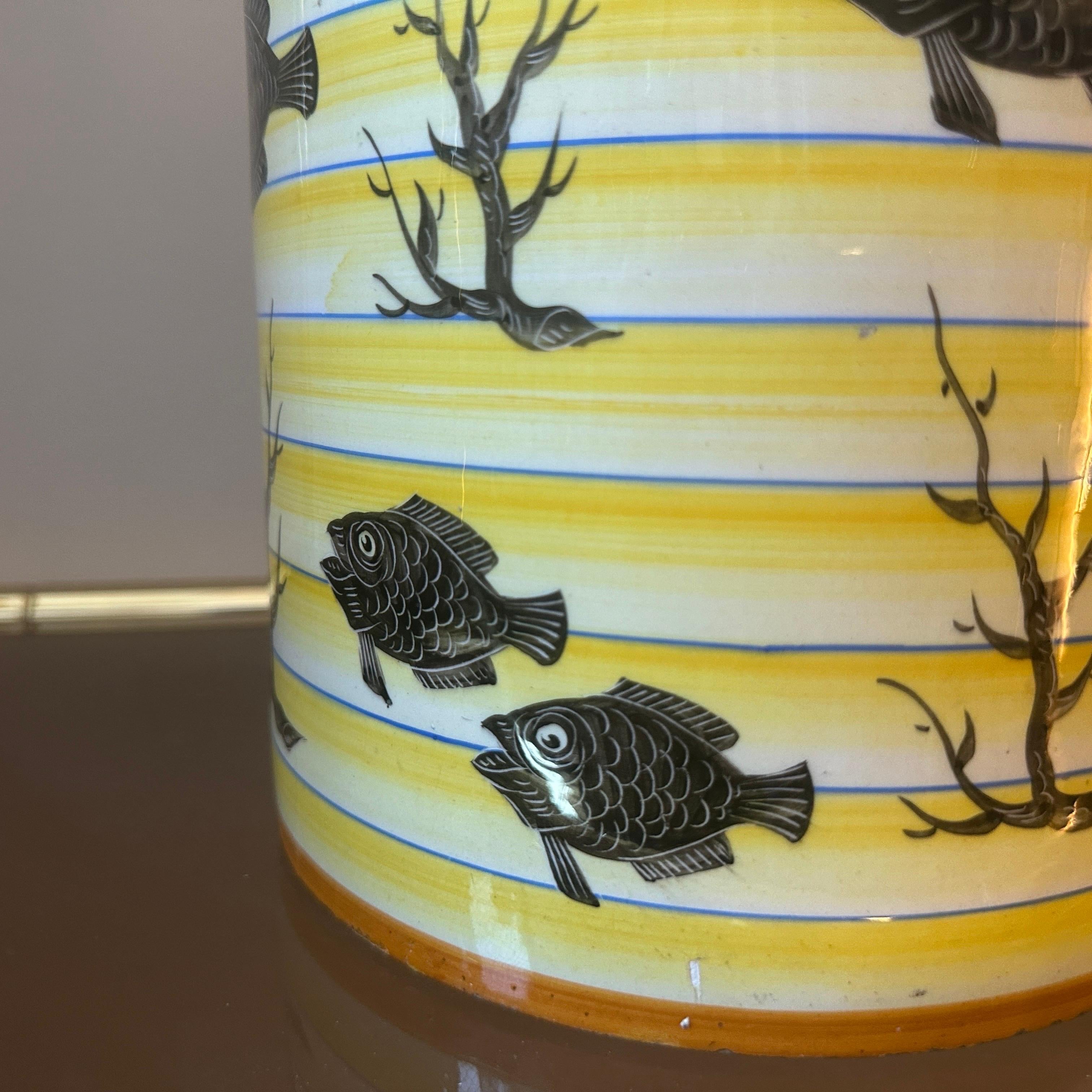 A 1937s Art Deco Yellow and Black Ceramic Italian Cylinder Vase  For Sale 4