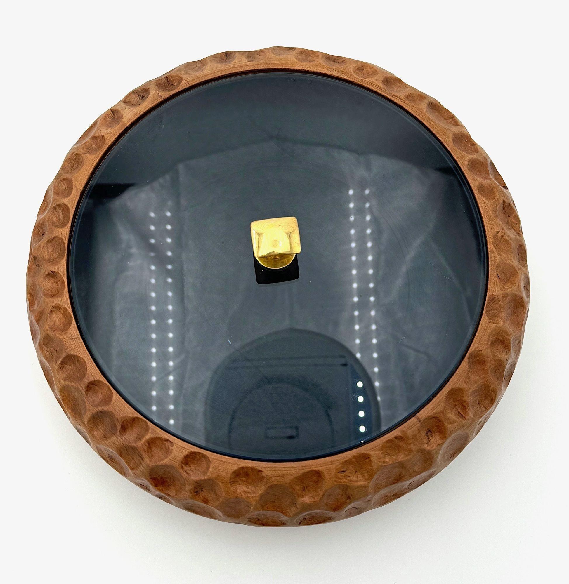 A 1950s carved wood accessories box attributed to Fontana Arte For Sale 12