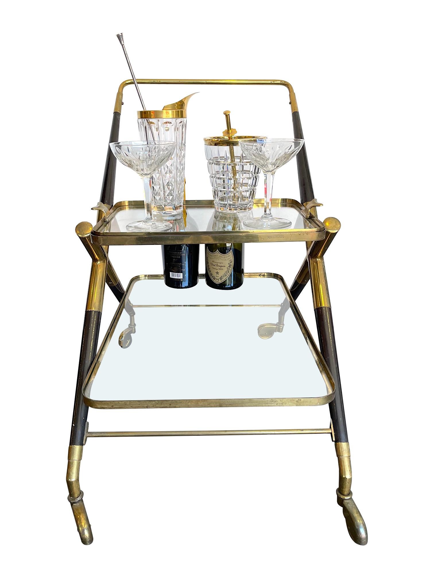 1950s Cesare Lacca Brass and Black Lacquer Bar Trolley with Removable Tray For Sale 4