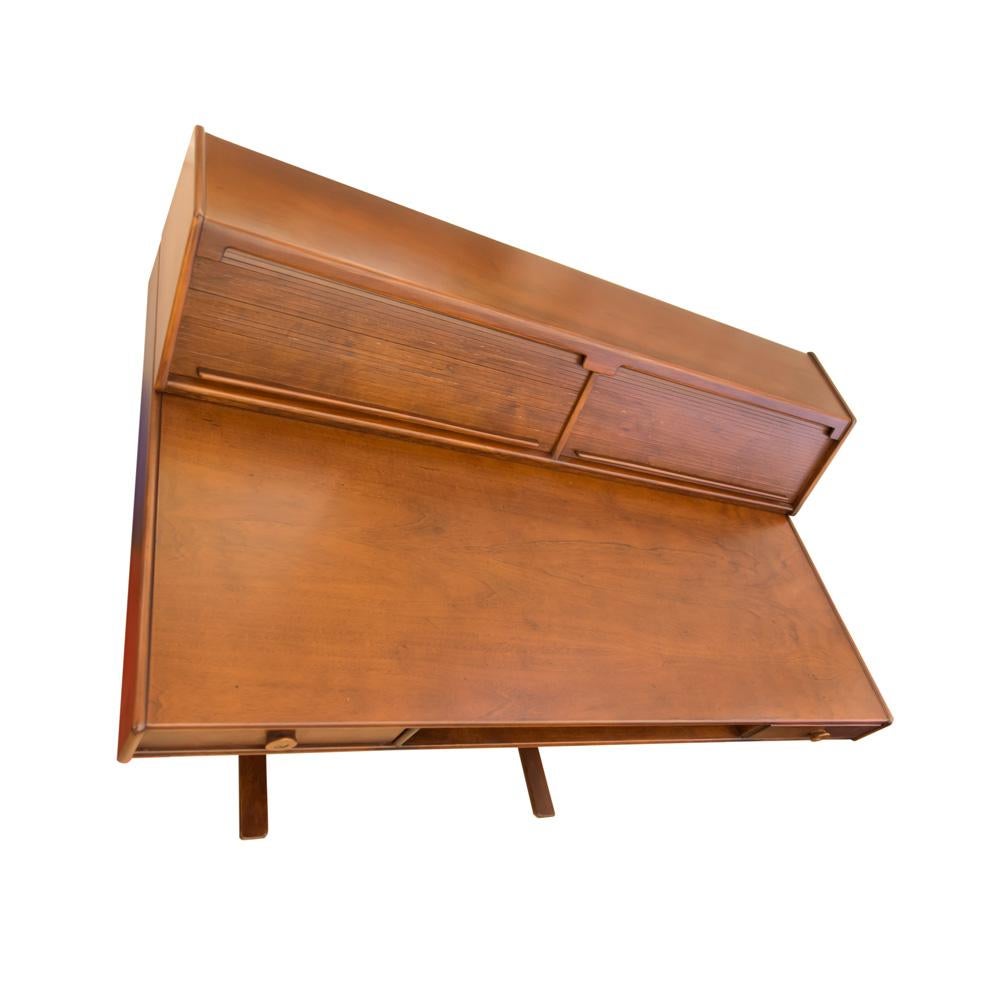Rosewood 1950s Desk Italian Design by Gianfranco Frattini for Bernini Manufacturer