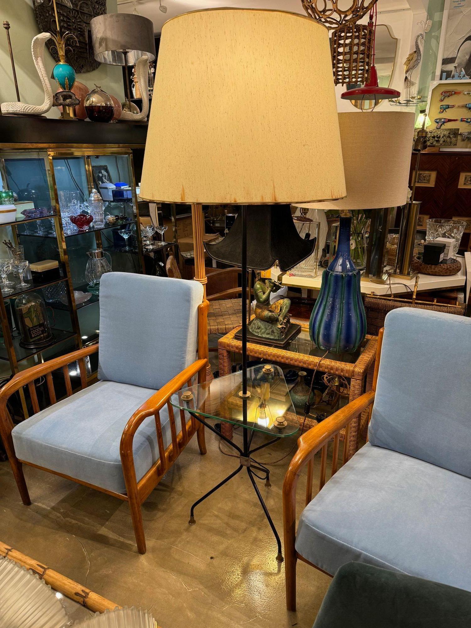 A 1950s French black lacquer and brass tripod floor lamp with glass table For Sale 2