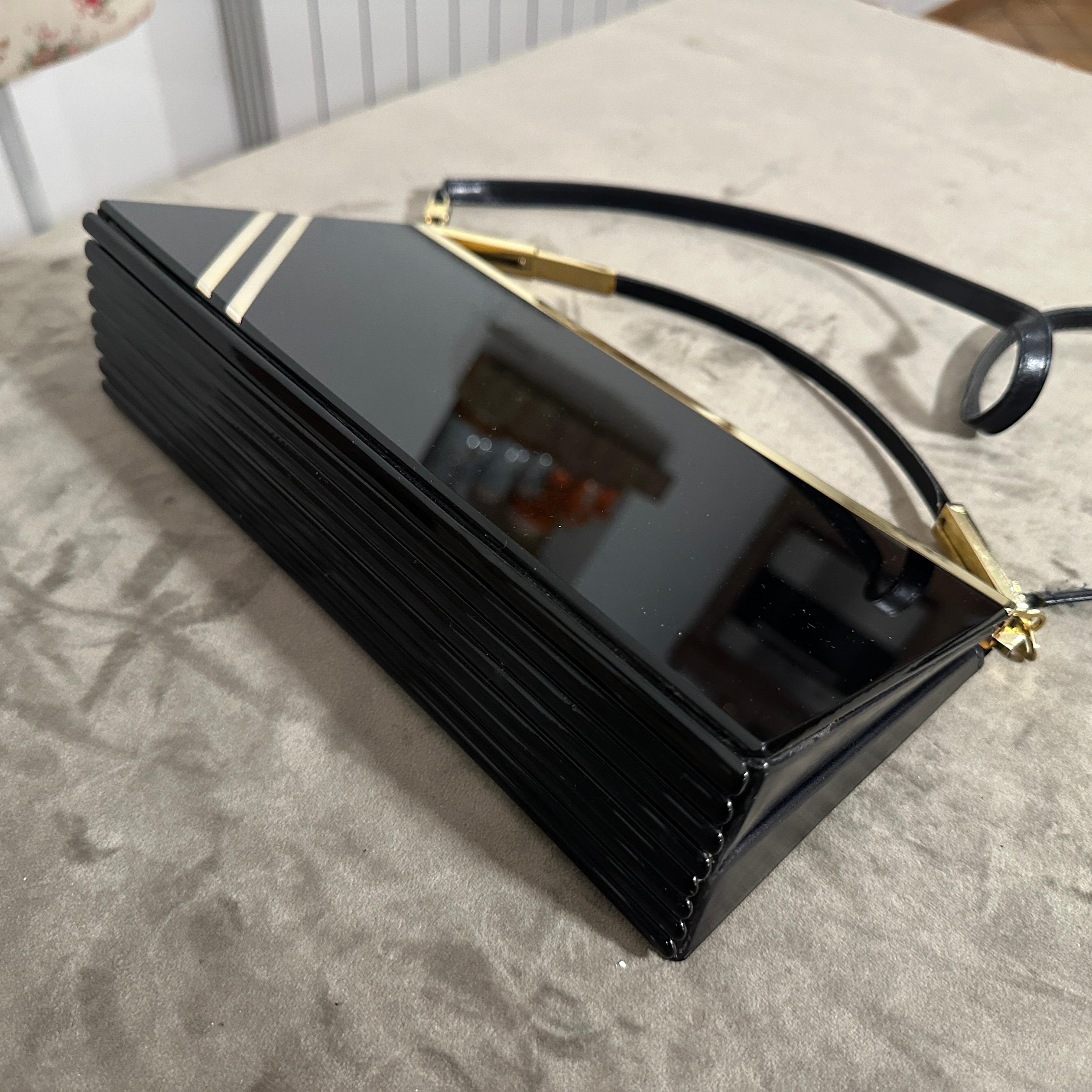 A 1950s High Quality Black Lucite and Brass Italian Evening Bag by Passanisi For Sale 3