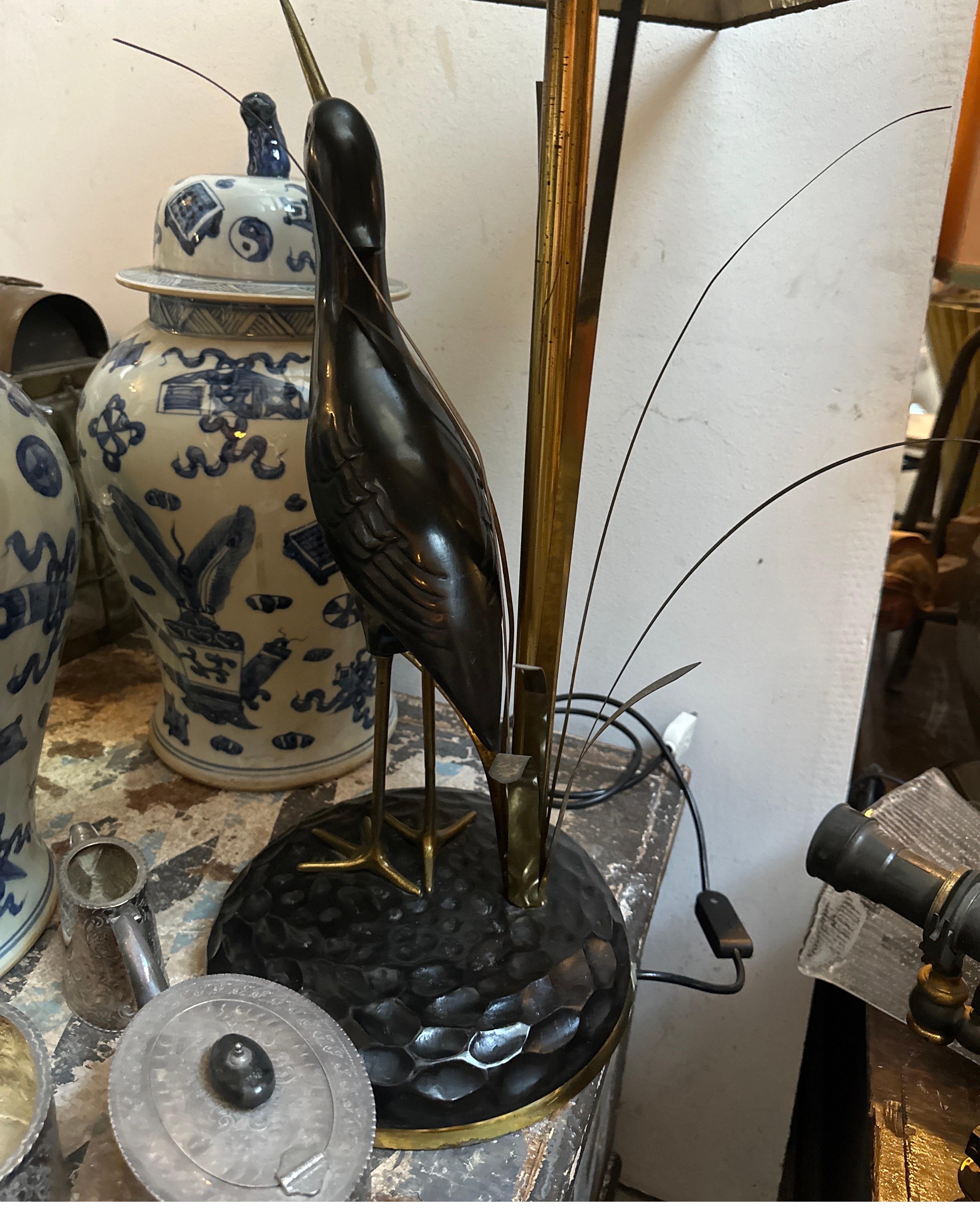 A 1950s Mid-Century Modern Brass Italian Table Lamp by Lanciotto Galeotti 8