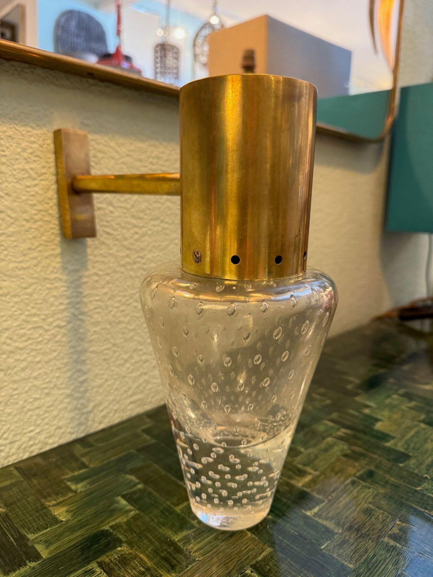 Aplique de cristal de Murano y latón de los años 50, obra de Gino Sarfatti y Archimede Seguso. en venta 2