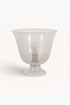 Una lampada da tavolo in vetro di Murano degli anni ’50, disegnata da Carlo Scarpa per Venini