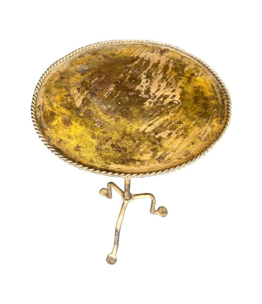 Ein spanischer Martini-Tisch aus vergoldetem Schmiedeeisen aus den 1950er Jahren im Zustand „Gut“ im Angebot in London, GB
