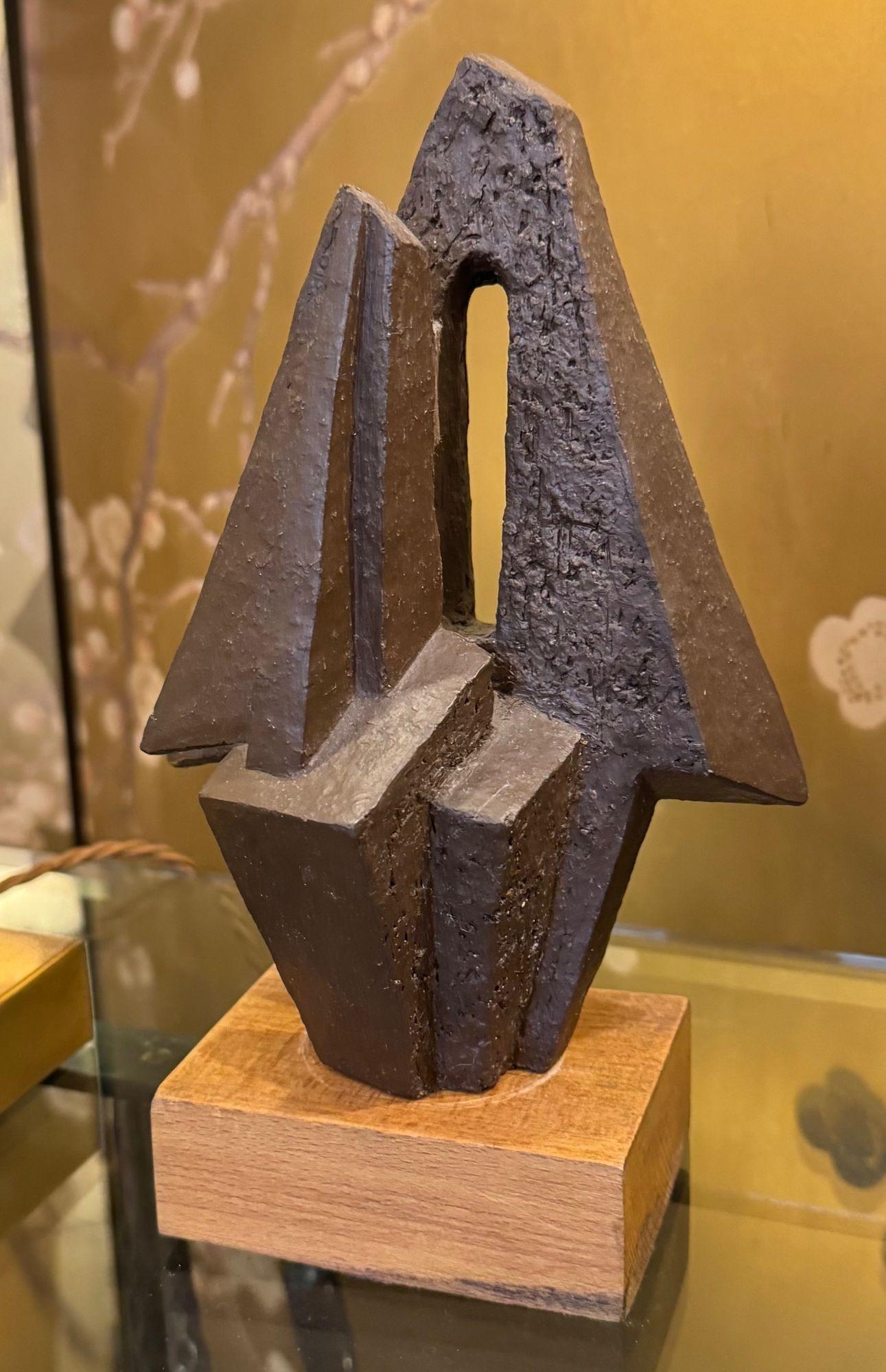 A 1960s Belgian ceramic abstact sculpture with bronze textured style finish For Sale 10
