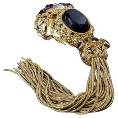 Vintage A 1960s High Quality Costume Jewelry Brooch