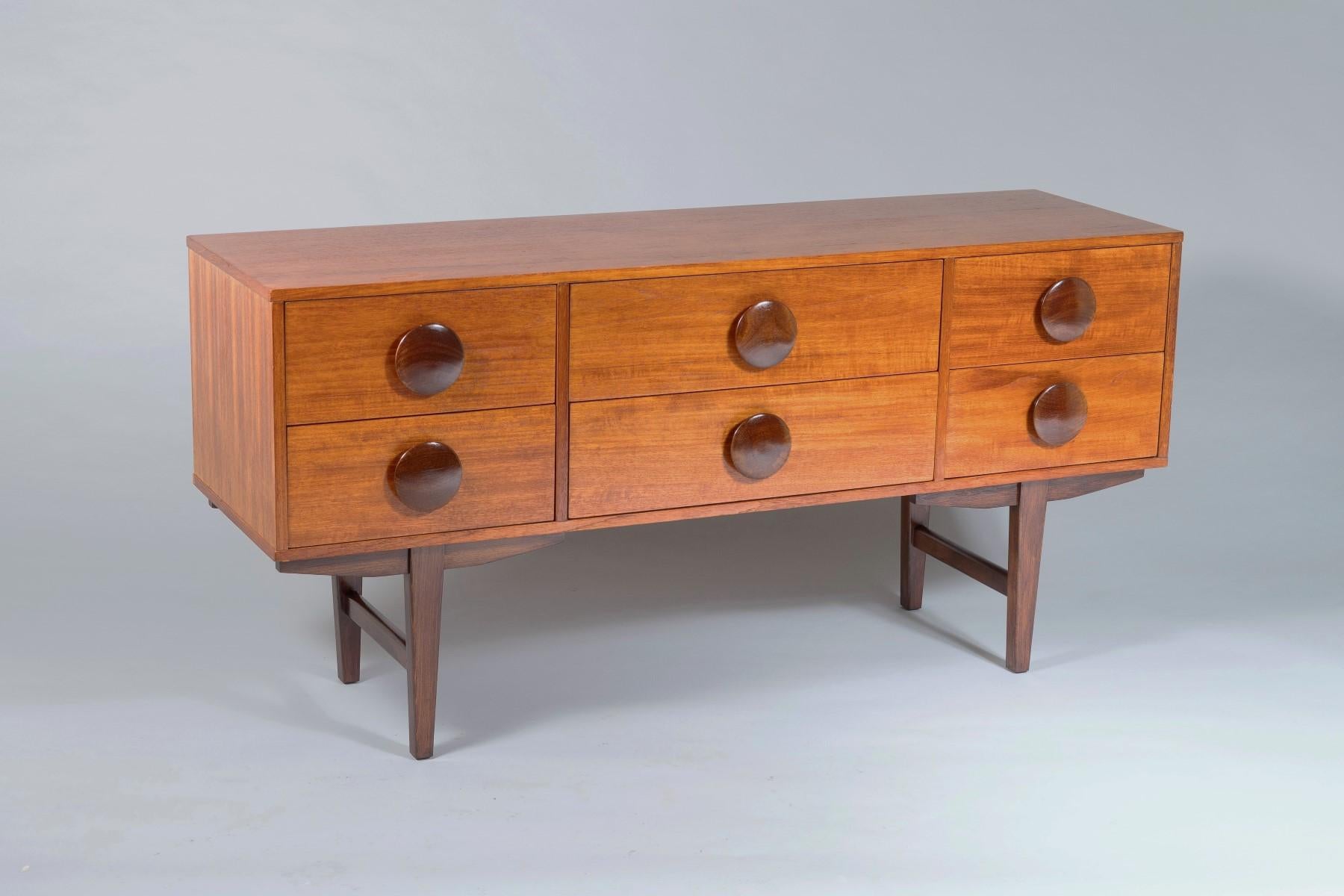 British A 1960s Mid Century Button Handled Teak Sideboard  6 drawer Credenza For Sale