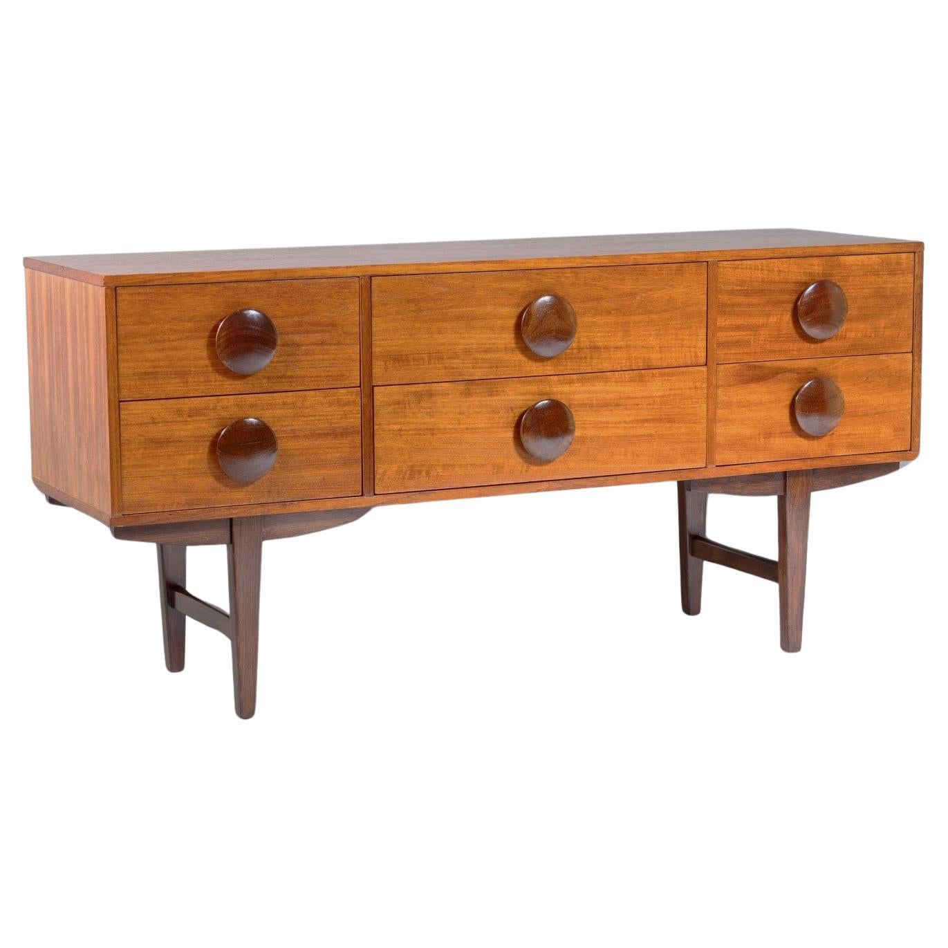 Anrichte aus Teakholz mit Knöpfen aus der Mitte des Jahrhunderts (1960)  6-Schubladen-Credenza im Angebot