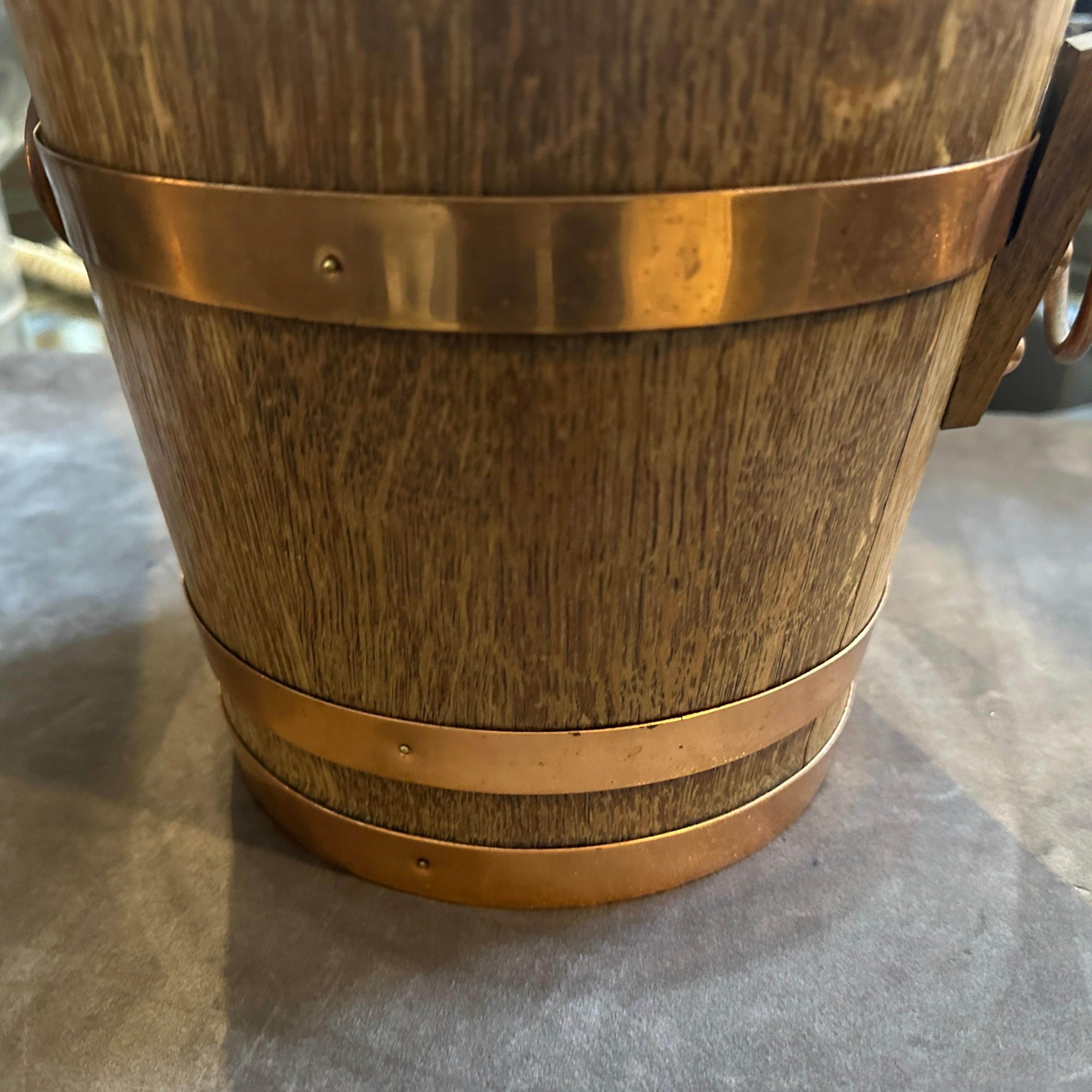 A 1960s Mid-Century Modern Oak and Copper French Wine Cooler For Sale 7