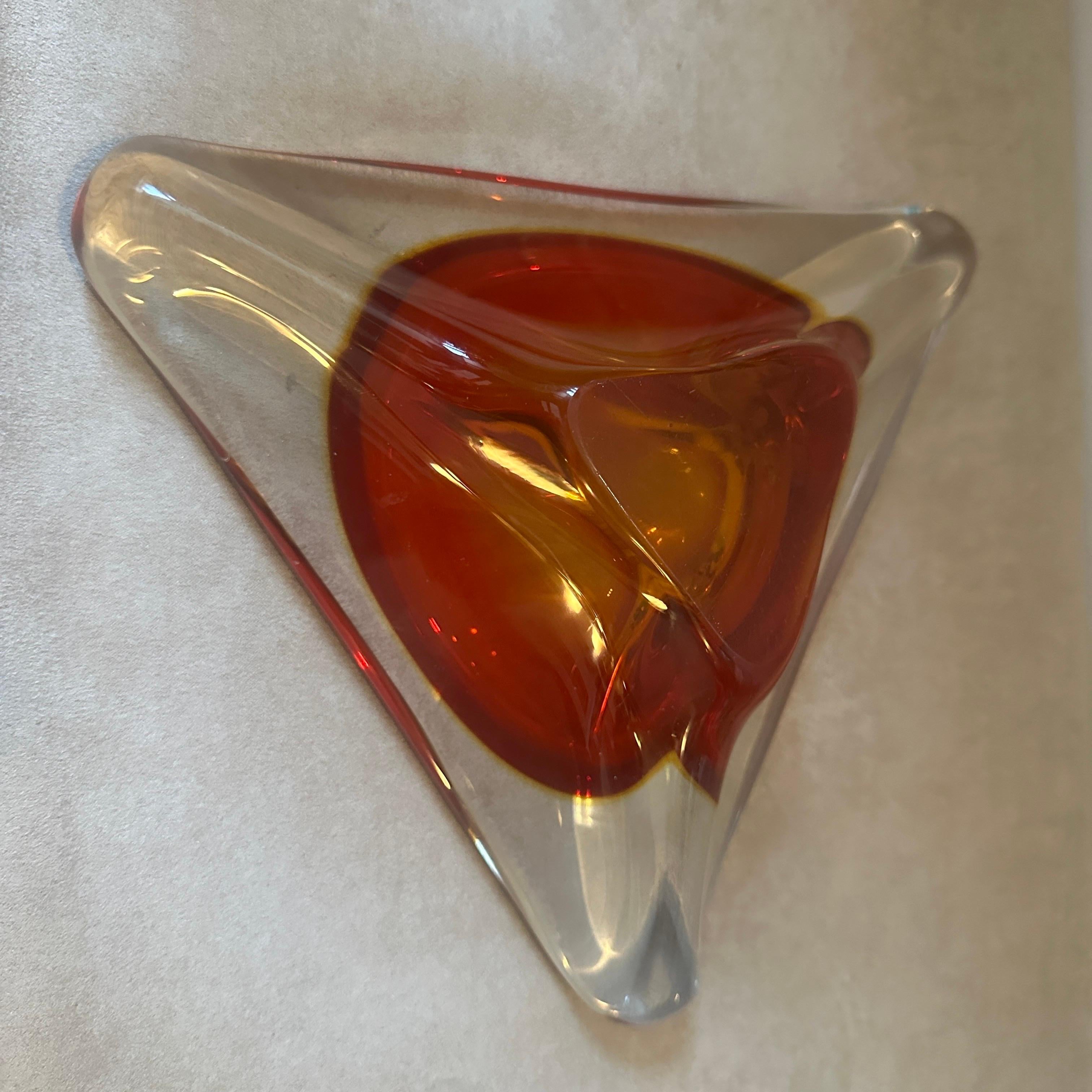 A 1960s Modernist Red Sommerso Murano Glass Large Triangular Ashtray by Seguso For Sale 2