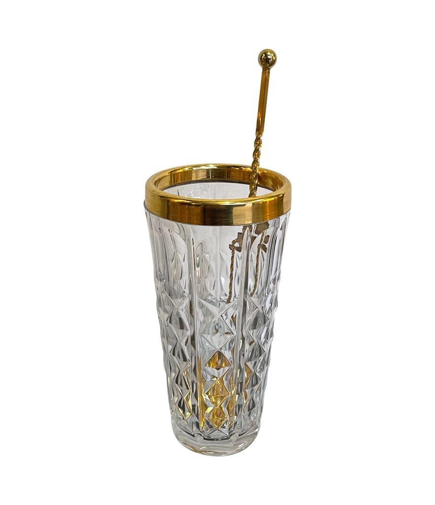 Ein 1960er Val Saint Lambert-Cocktailshaker-Set aus Kristall und vergoldetem und vergoldetem Kristall mit Krug (Mitte des 20. Jahrhunderts) im Angebot