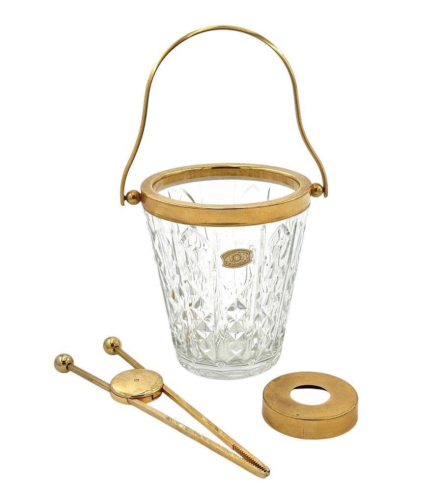 Ein 1960er Val Saint Lambert Eiskübel aus Kristall und vergoldet mit Eisgreifern im Angebot 3