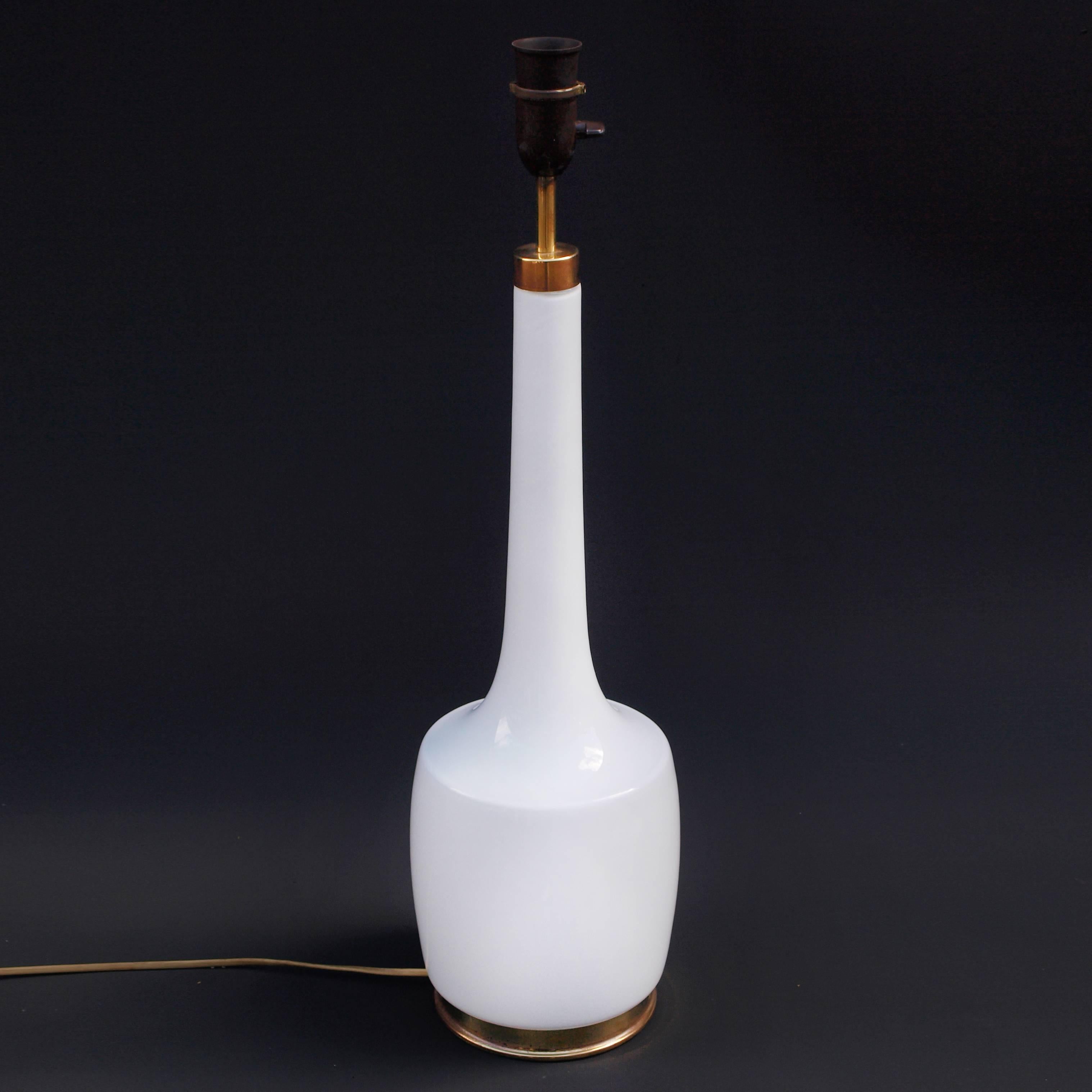 1960s Danish White Opaline Glass Lamp by Holm Sorensen In Excellent Condition For Sale In London, GB