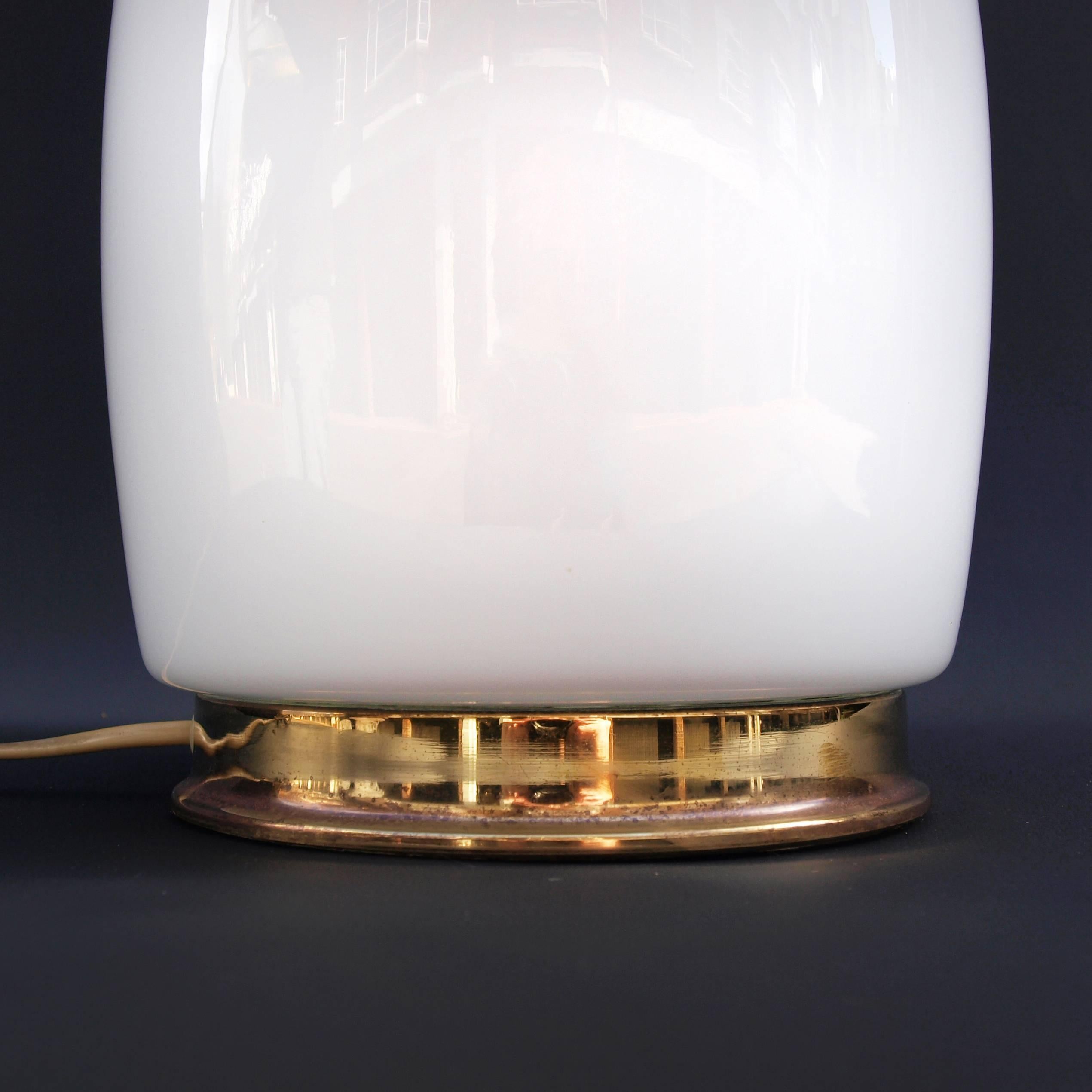 1960s Danish White Opaline Glass Lamp by Holm Sorensen For Sale 2