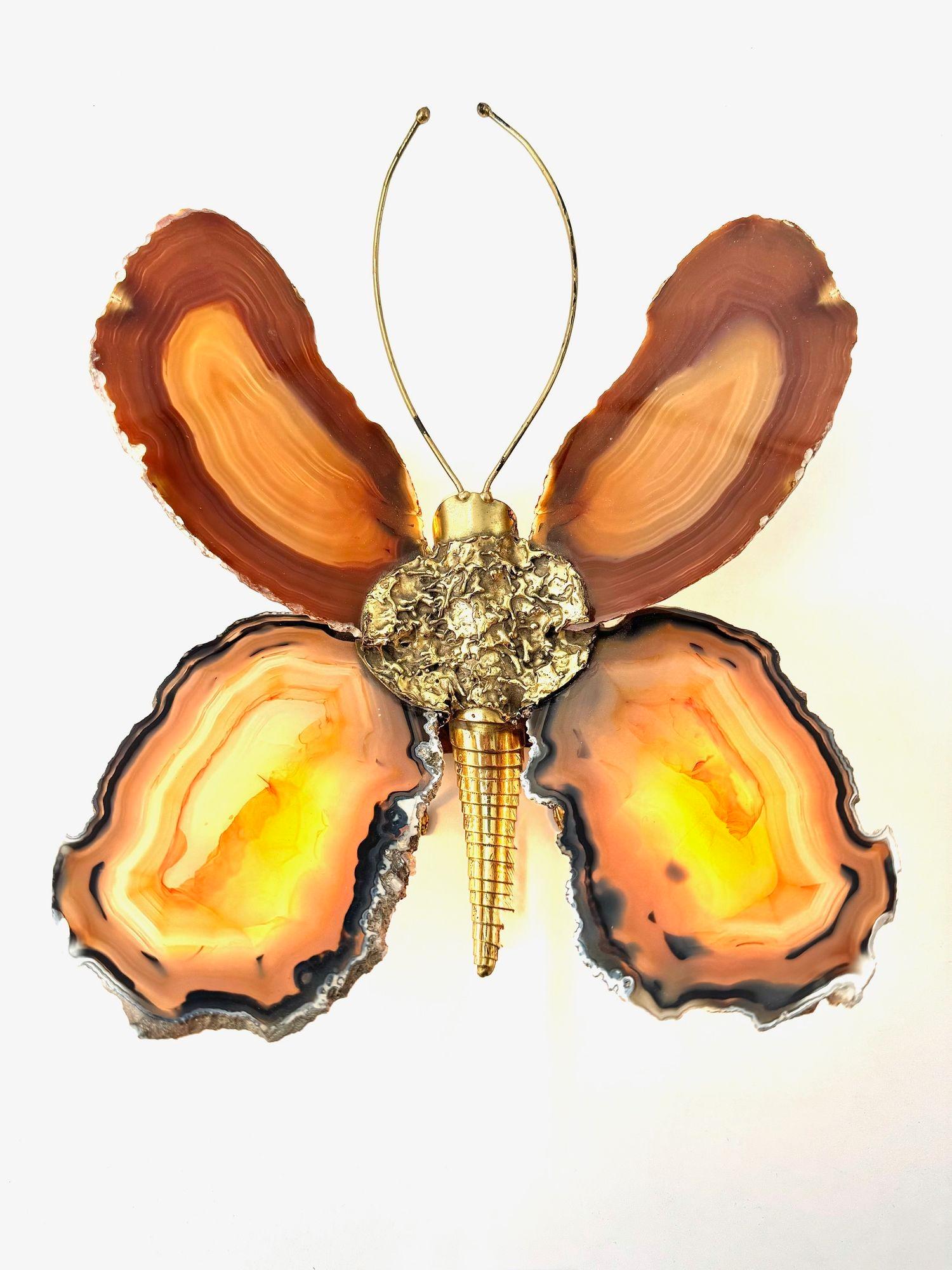 Late 20th Century A 1970s Agate and brass butterfly wall light by Isabelle Faure For Sale