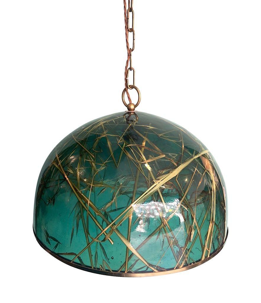 Mid-Century Modern A 1970s green acrylic and brass light by Giovanni Banci for Banci Firenze For Sale